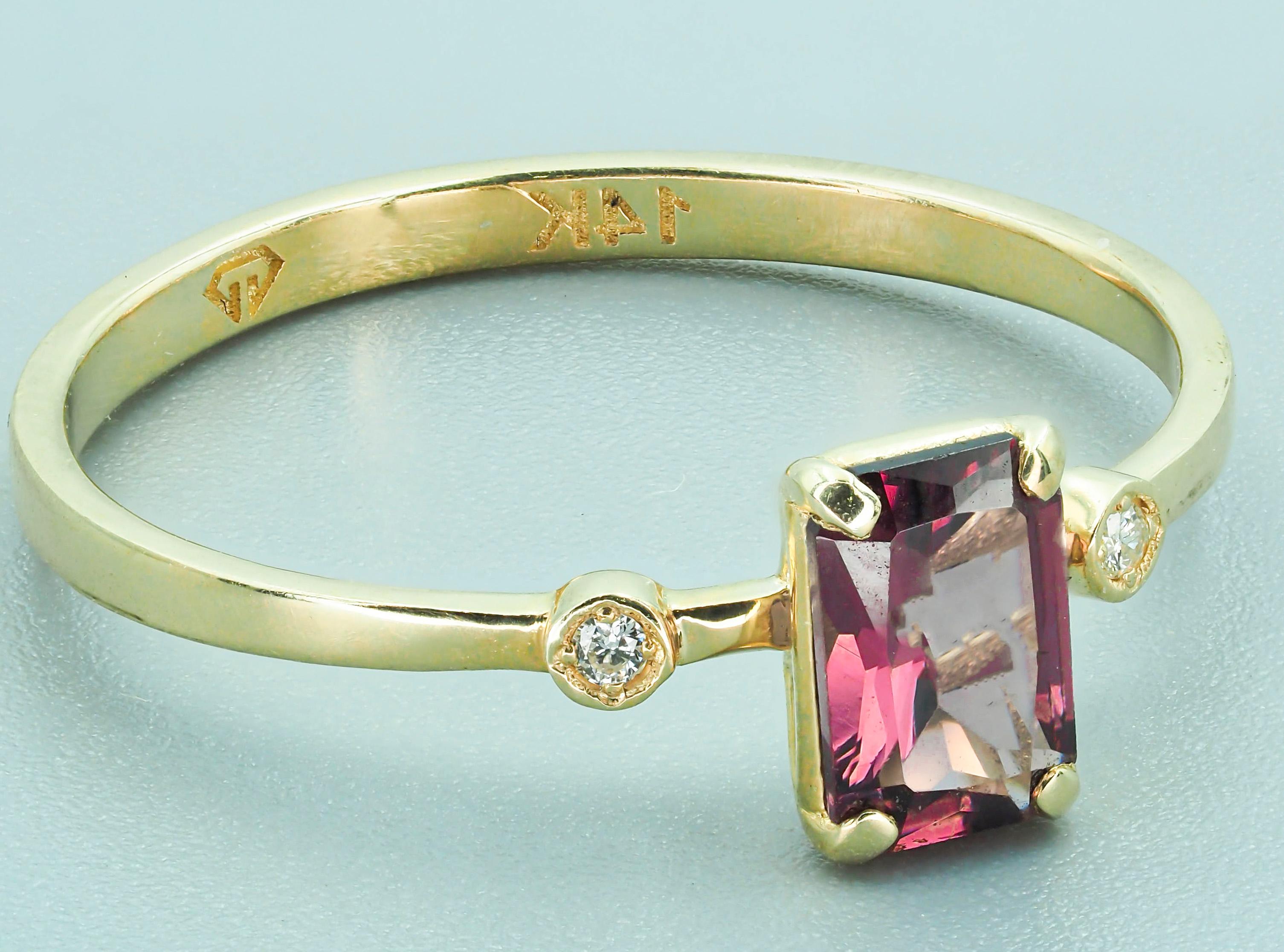 For Sale:  14 karat Gold Ring with Spinel and Diamonds 6