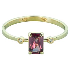 14k Gold Ring with Spinel and Diamonds