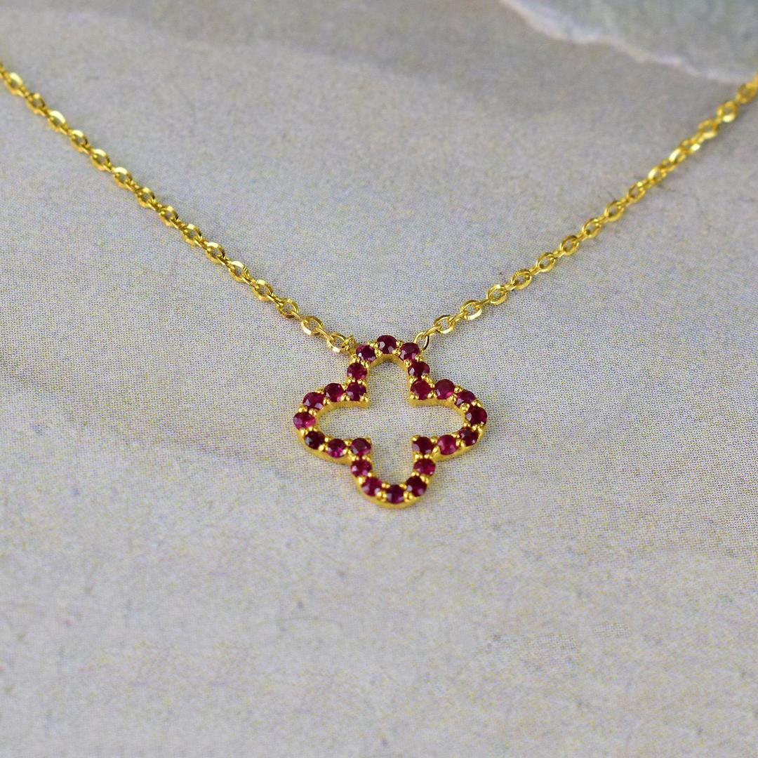 Round Cut 14k Gold Genuine Ruby Clover Necklace Tiny Clover Birthstone Necklace For Sale