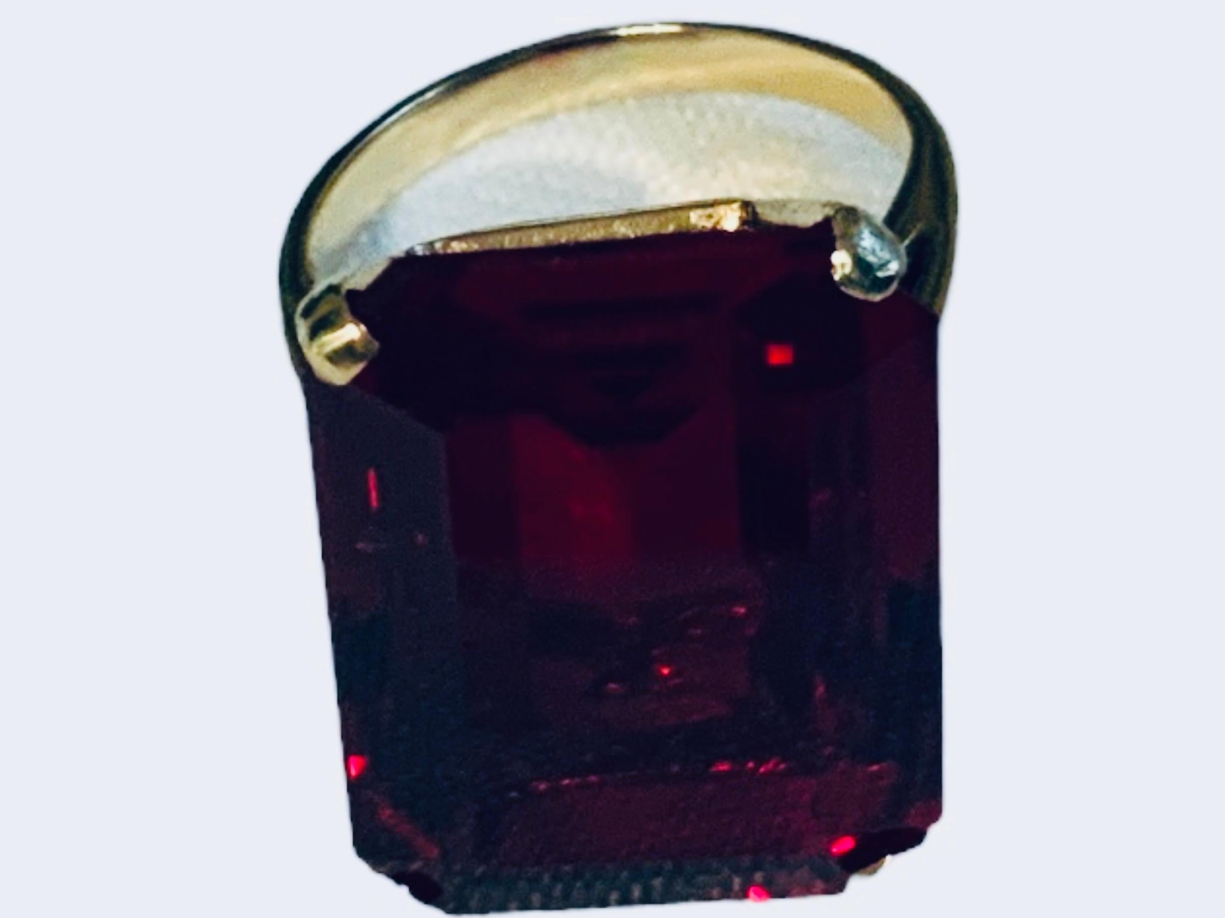 14K Gold Ruby Cocktail Ring For Sale 2