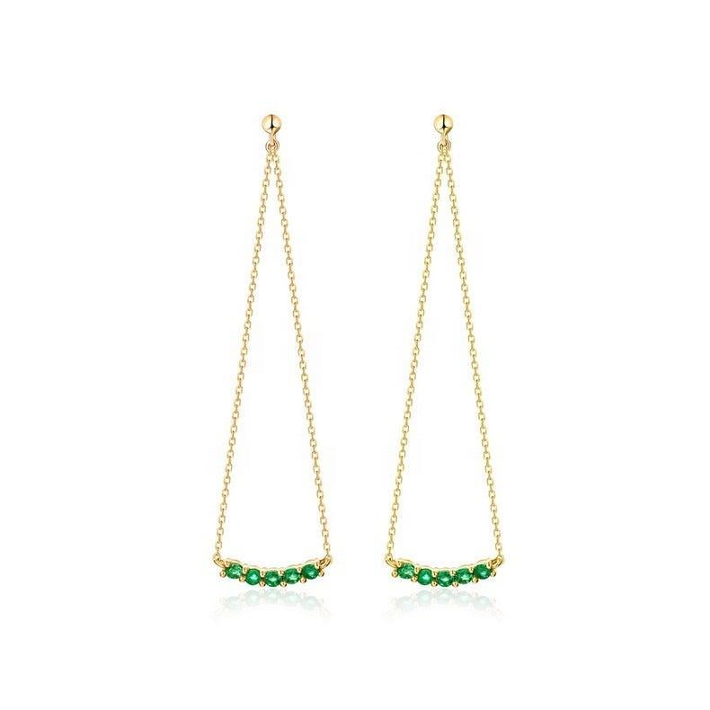 Moderno Orecchini con rubino tondo in oro giallo 14K in vendita