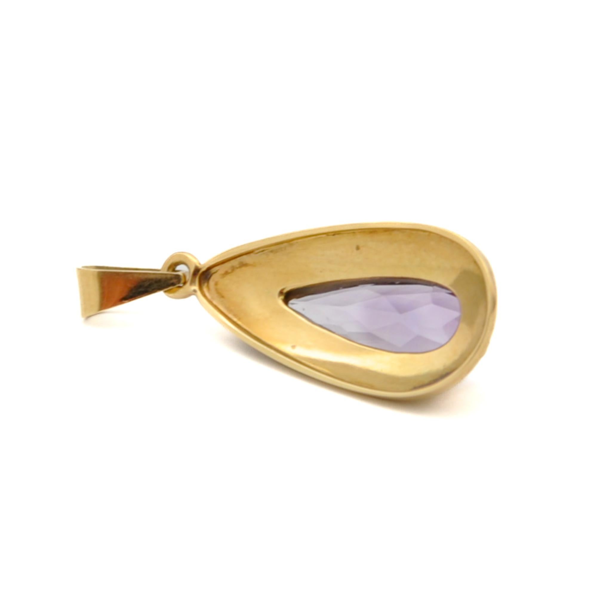 Vintage Amethyst and 14K Gold Satined Pendant For Sale 1