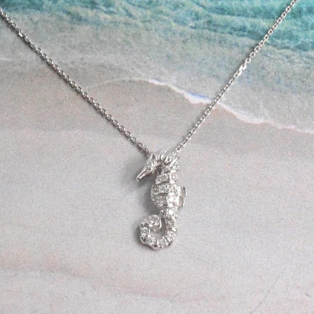 Women's or Men's 14k Gold Seahorse Diamond Charm Necklace Sea Life Necklace For Sale