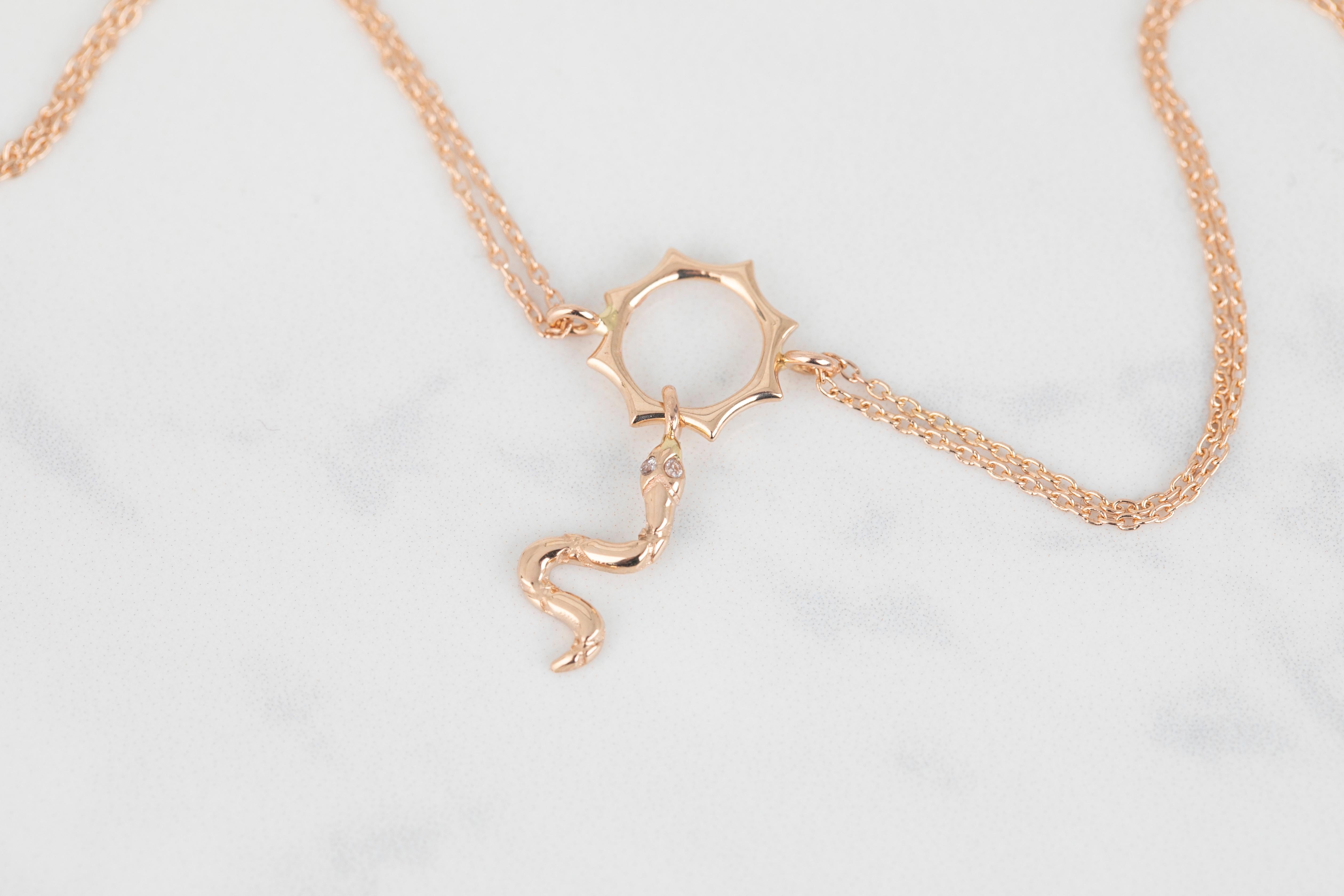 14K Gold Serpent Charm with Sun Dainty Chain Bracelet For Sale 6