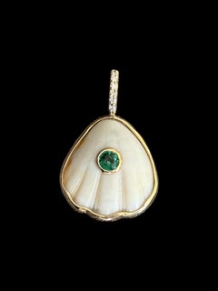 14k Gold Shell Pendant with Emerald and Diaminds