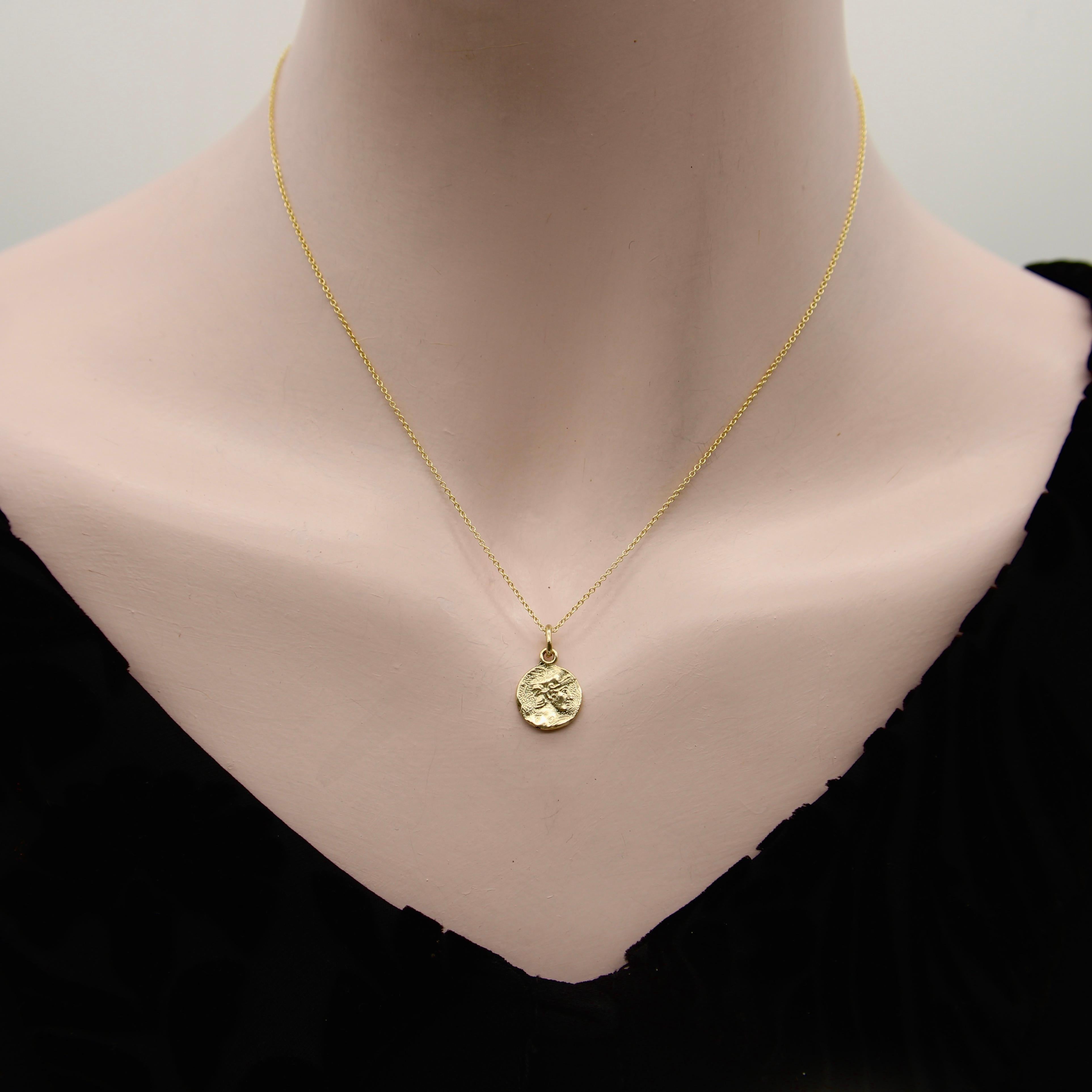 Pendentif en or 14K Signature Achilles Warrior en vente 4