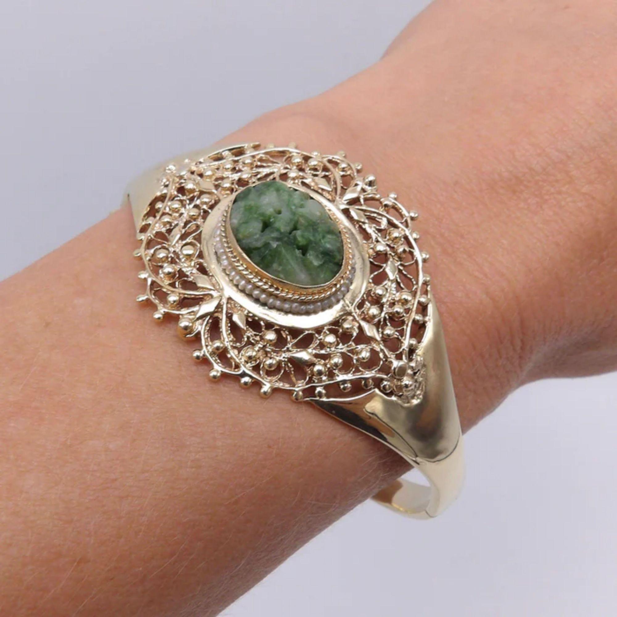 14K Gold Signature Jade and Seed Pearl Statement Bracelet For Sale 6