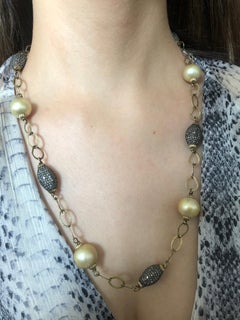 14 Karat Gold South Sea Pearl Diamond Antique Finish Chain Necklace