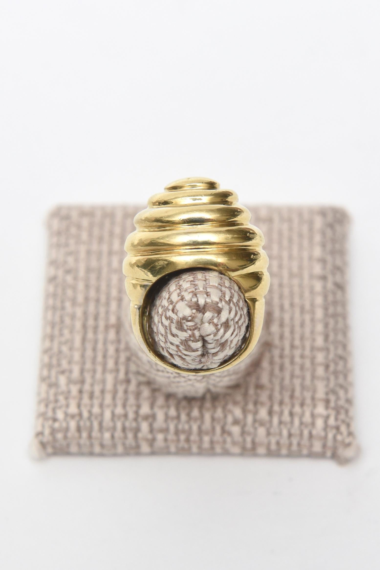 Women's 14 Karat Gold Spiral Dome Ring Vintage