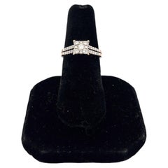 14k Gold Square Diamond Cluster Ring with Pave Diamond Sides