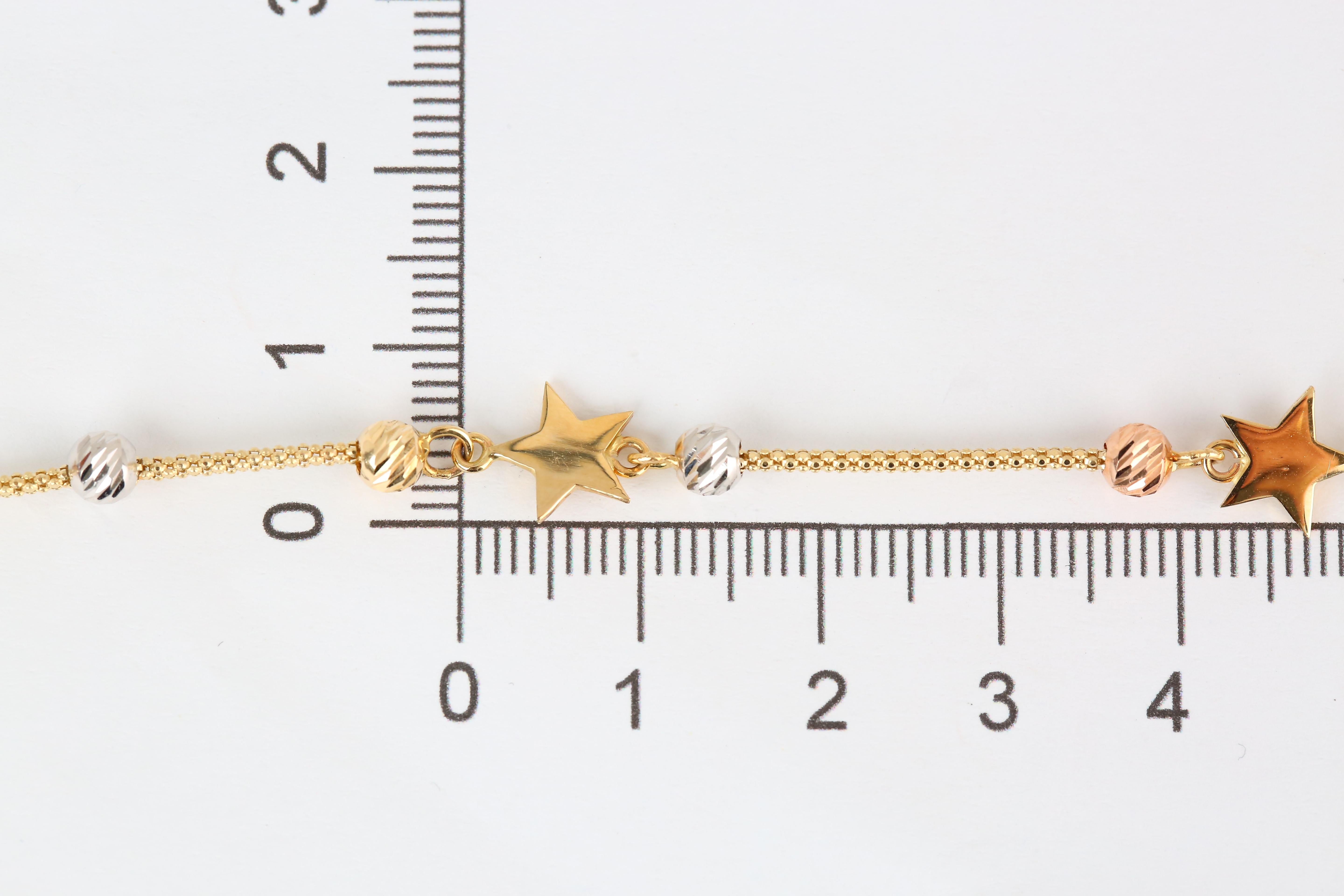 14K Gold Star Charms Dainty Beaded Bracelet For Sale 3