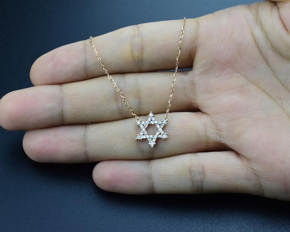 14k Gold Star of David Diamant-Halskette, religiöser Stern, Diamant, jüdisches Geschenk (Moderne) im Angebot