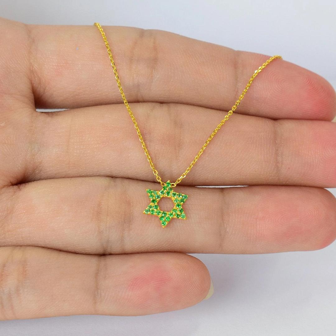 Round Cut 14k Gold Star of David Emerald Pendant May Birthstone Minimalist Necklace For Sale