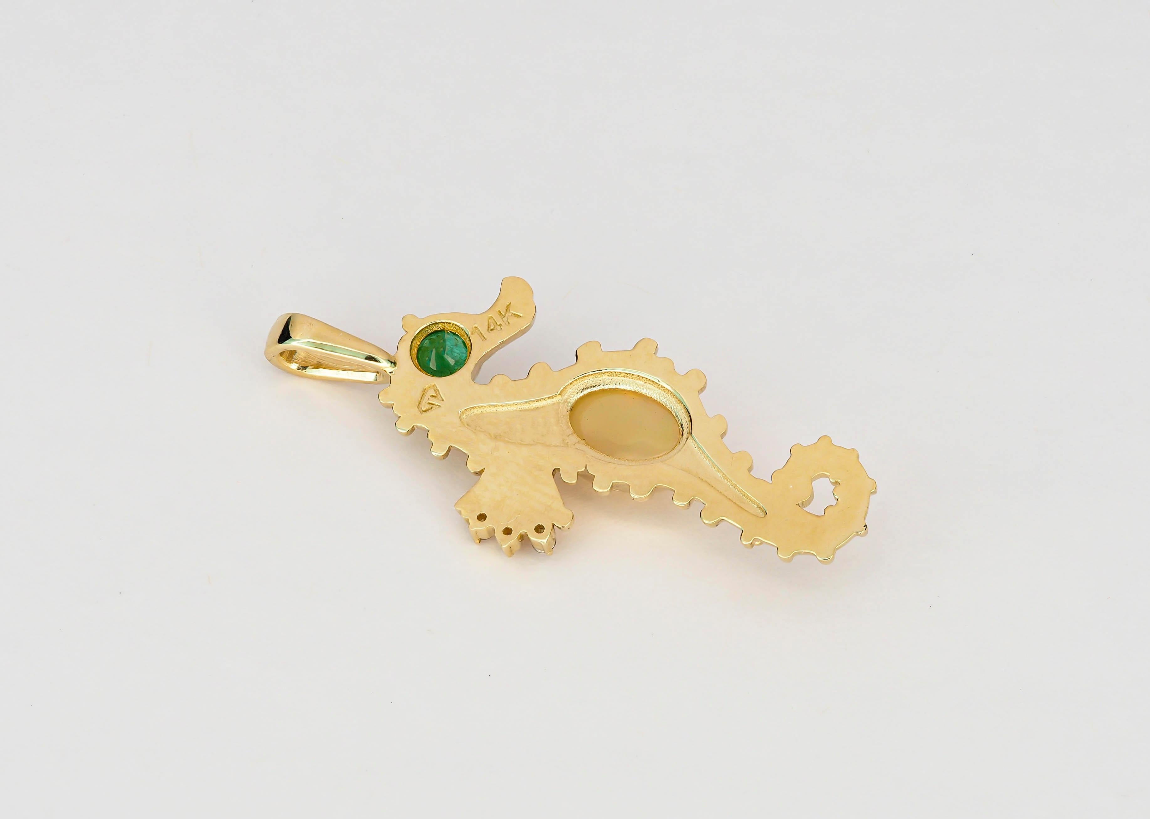 14k Gold Starhorse Pendant with Opal, Emerald and Diamonds In New Condition For Sale In Istanbul, TR