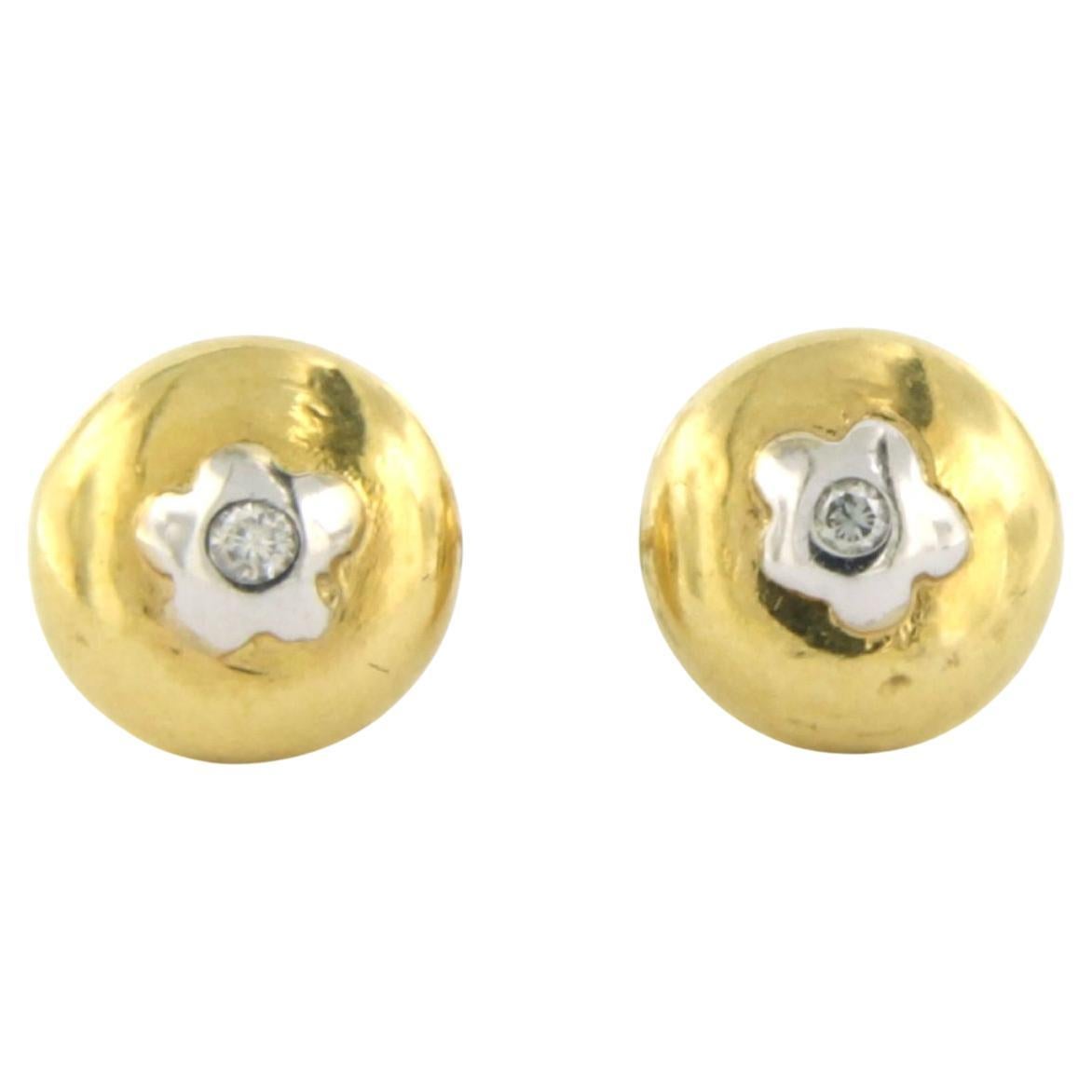 Orecchini a perno in oro 14k con diamante taglio brillante fino a 0,02ct 3,5 grammi