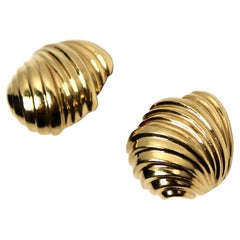 14K Gold Swirled Shell Clip-On Earrings circa 1980s