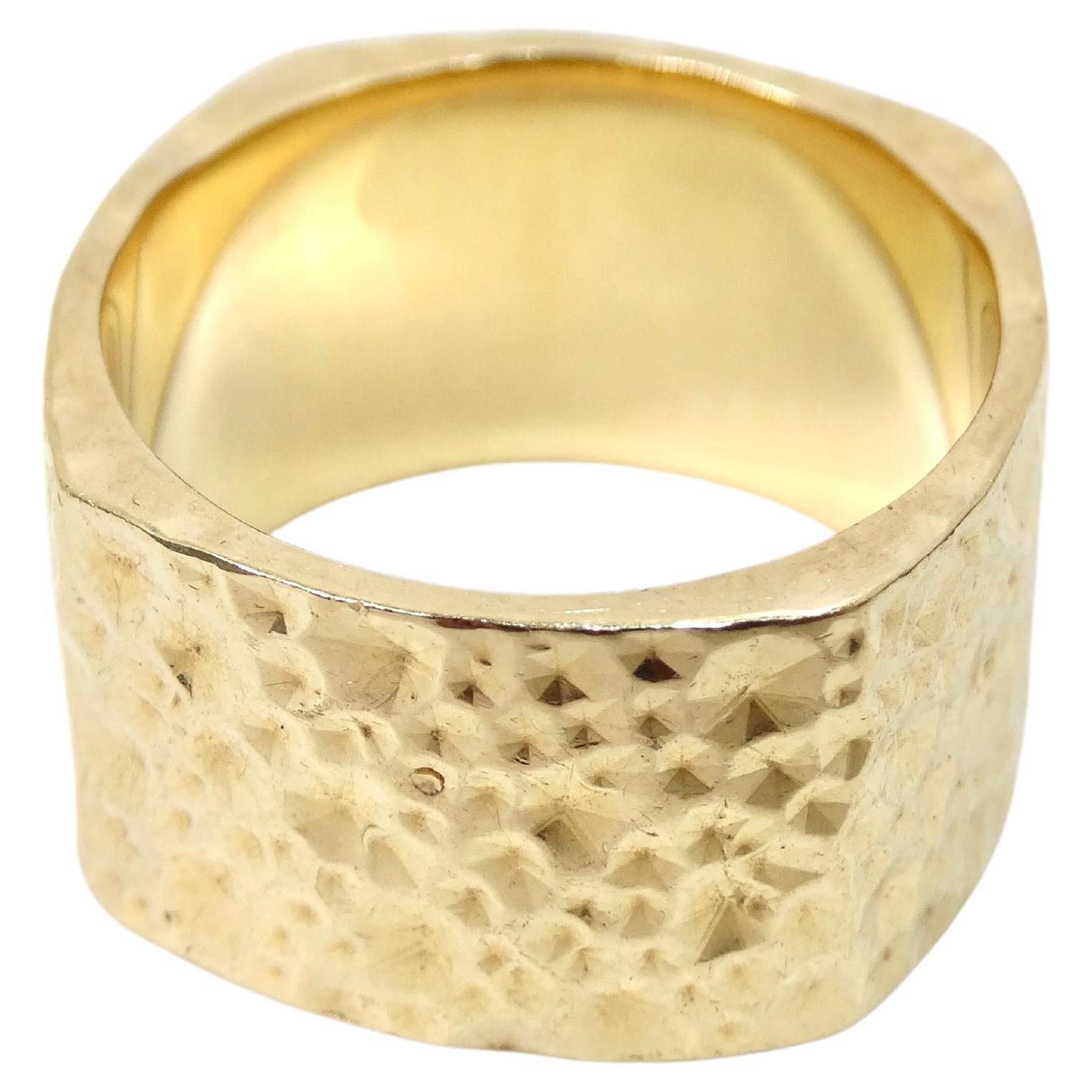 14k Gold Textured Band Ring For Sale