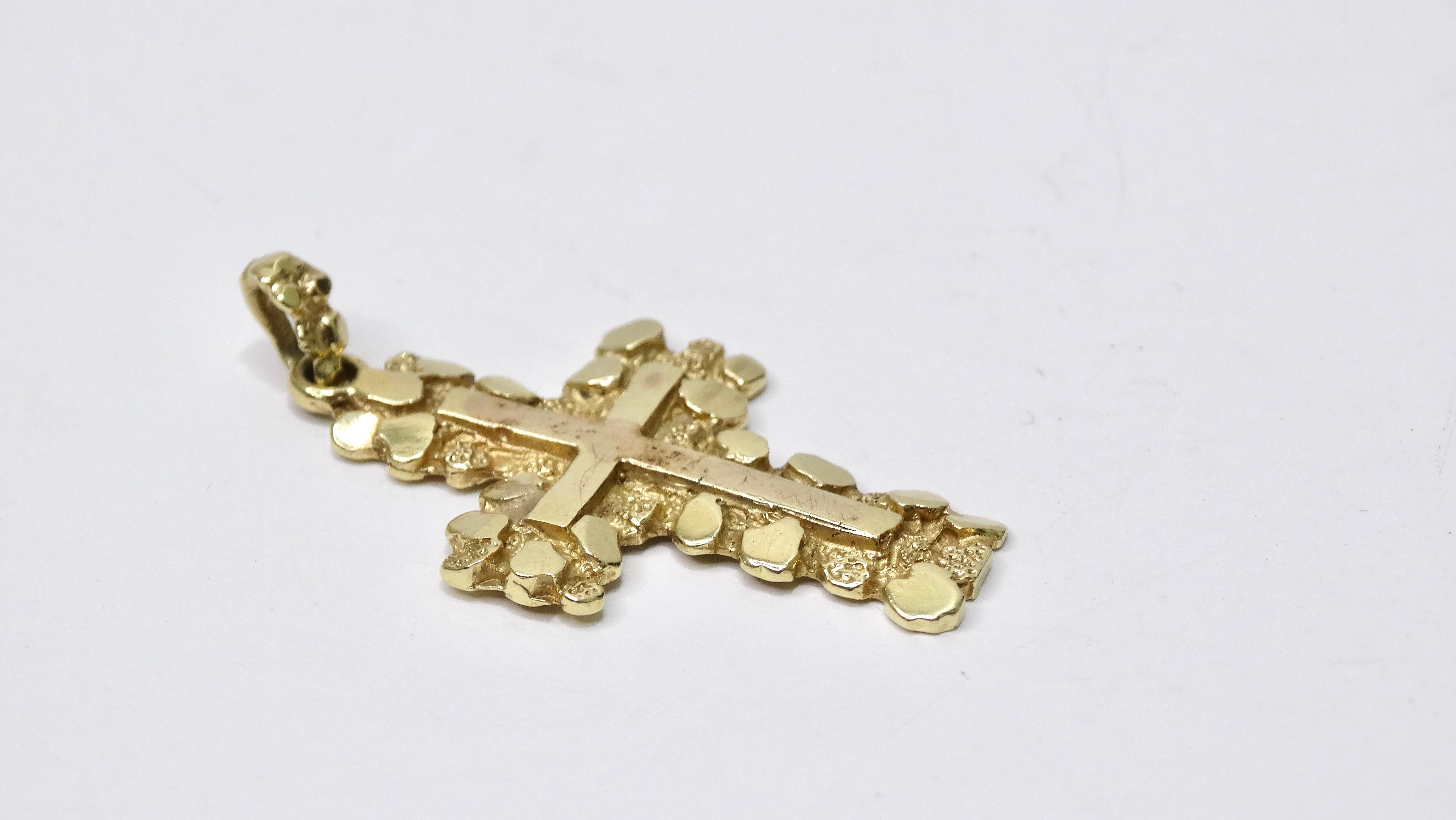 14k Gold Textured Cross Pendant For Sale 1