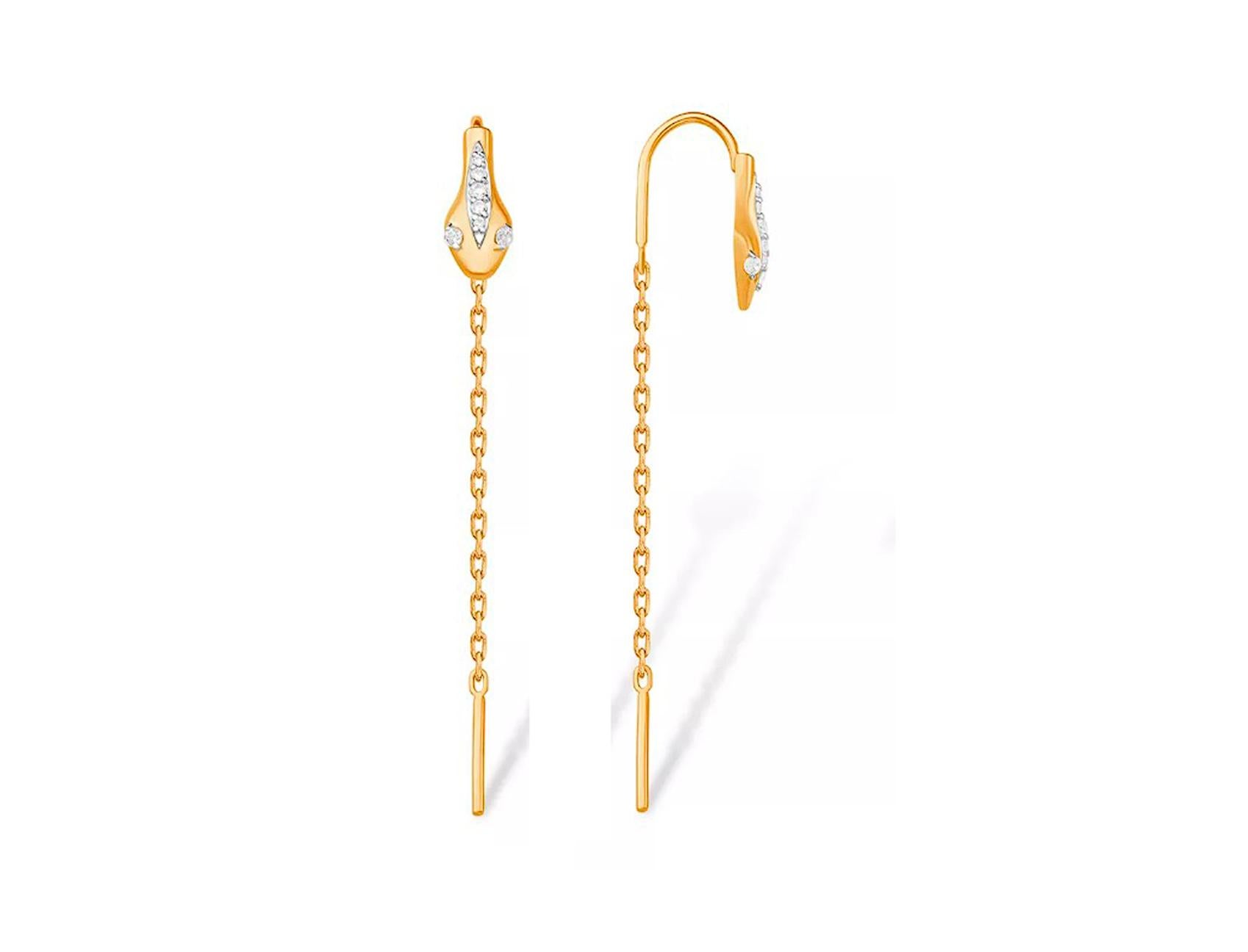 14k Gold Threader Snake Earrings. 
Gold Drop Earring Gold Chain Earrings. Long Drop Gold Earrings. Modern Earrings 14k gold earrings. Snake Threader Earrings. Animal threader earrings. Gold Chain Dangle Earrings. Beautifull earrings for everyday