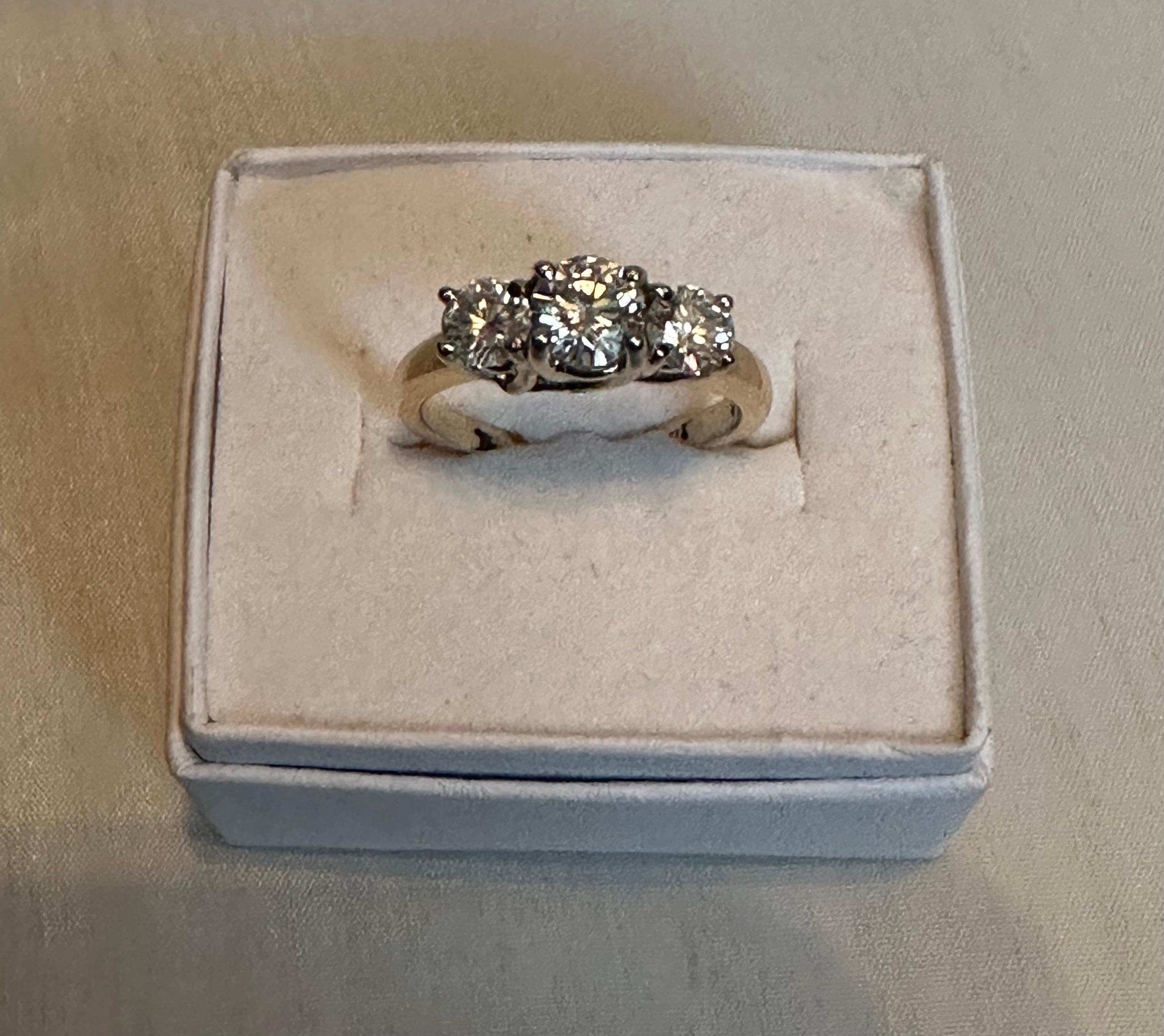 14K Gold Three Diamond Ring For Sale 1