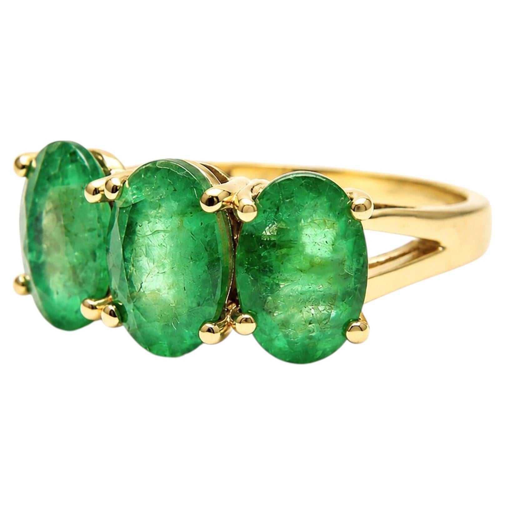 14K Gold Three Stone Emerald Band 2.50 Ct Zambian Emerald Band Everyday Ring For Sale