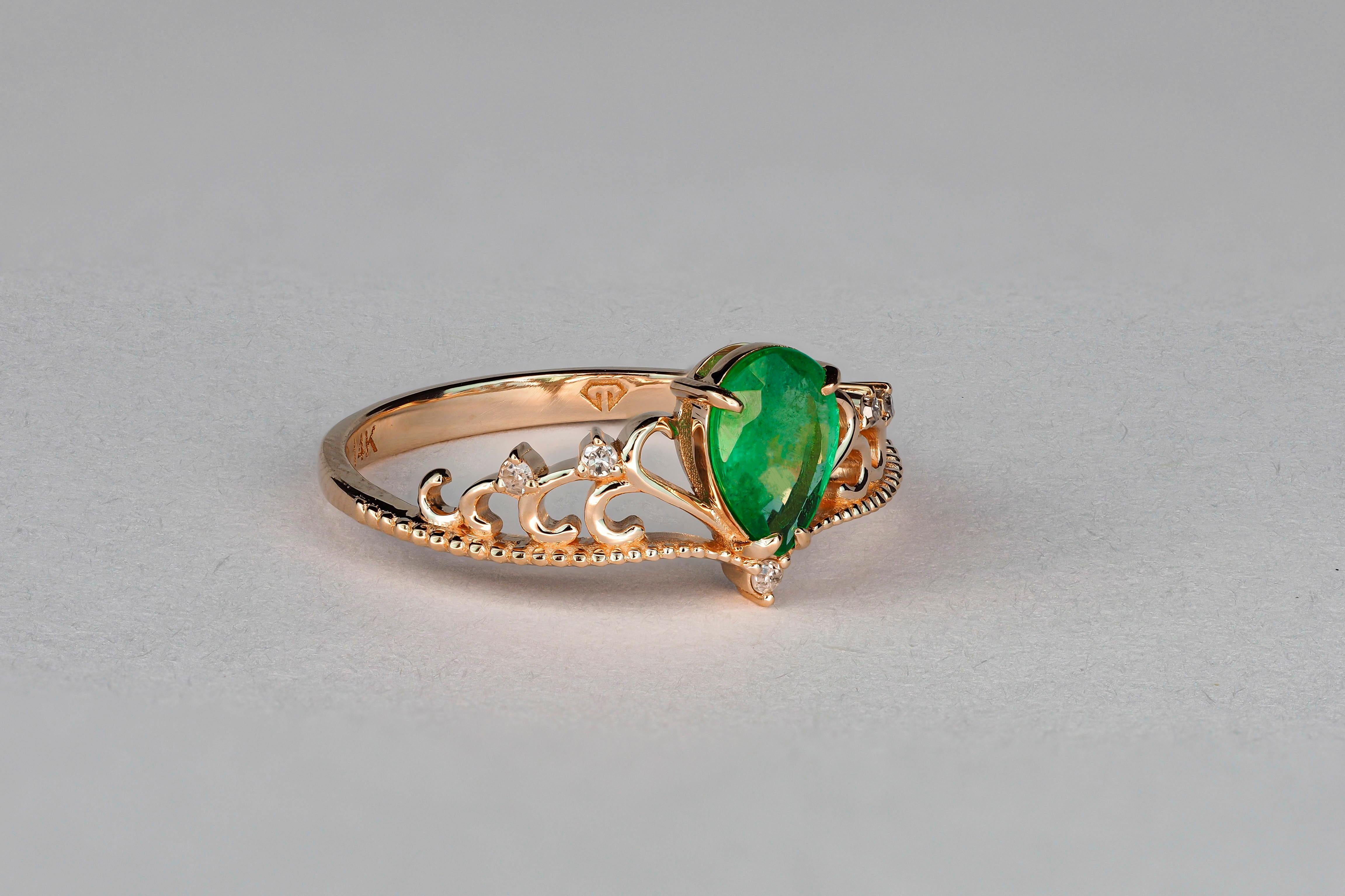 For Sale:  14k Gold Tiara Ring with Natural Emerald and Diamonds! 11