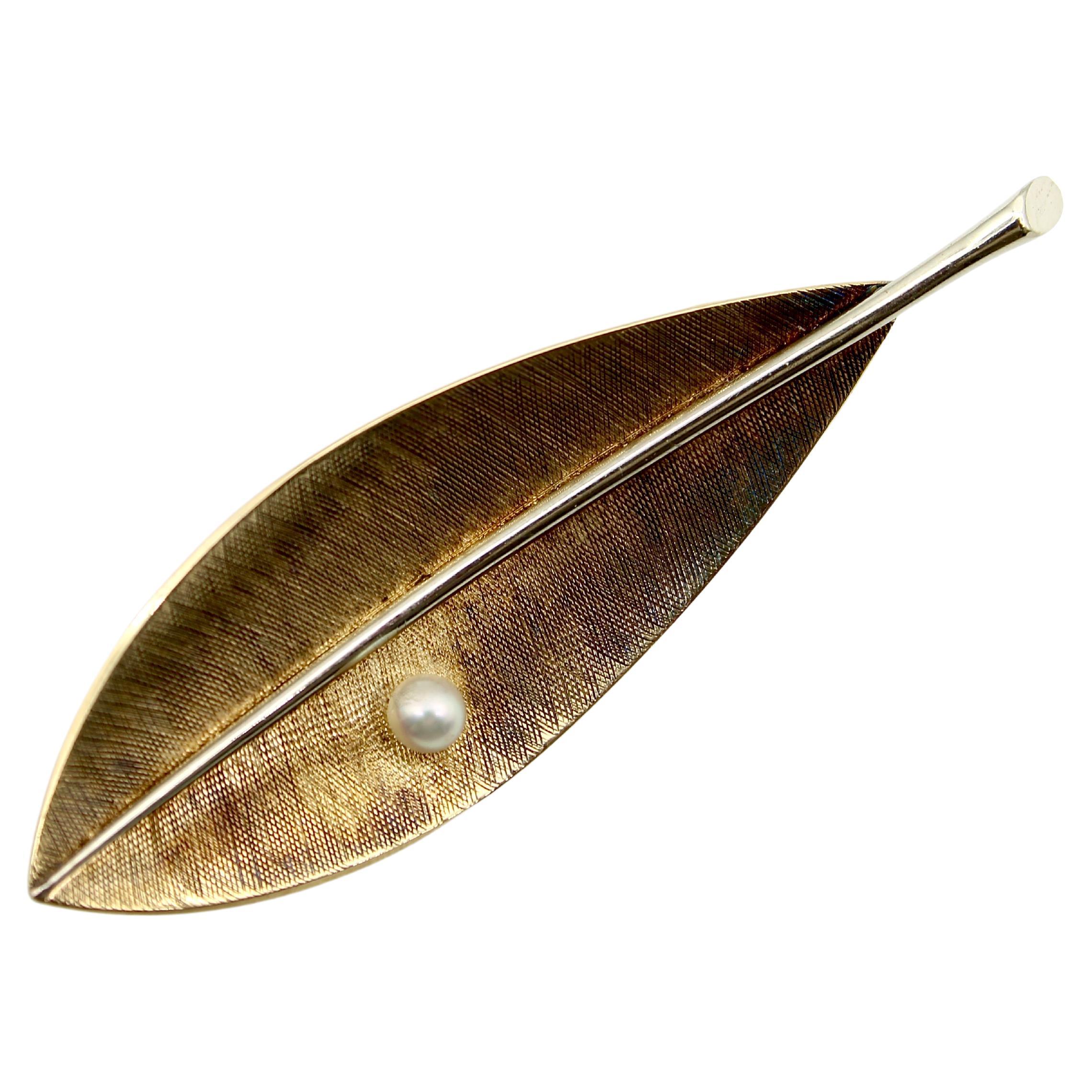 14k Gold Tiffany & Co. Retro Leaf Brooch For Sale