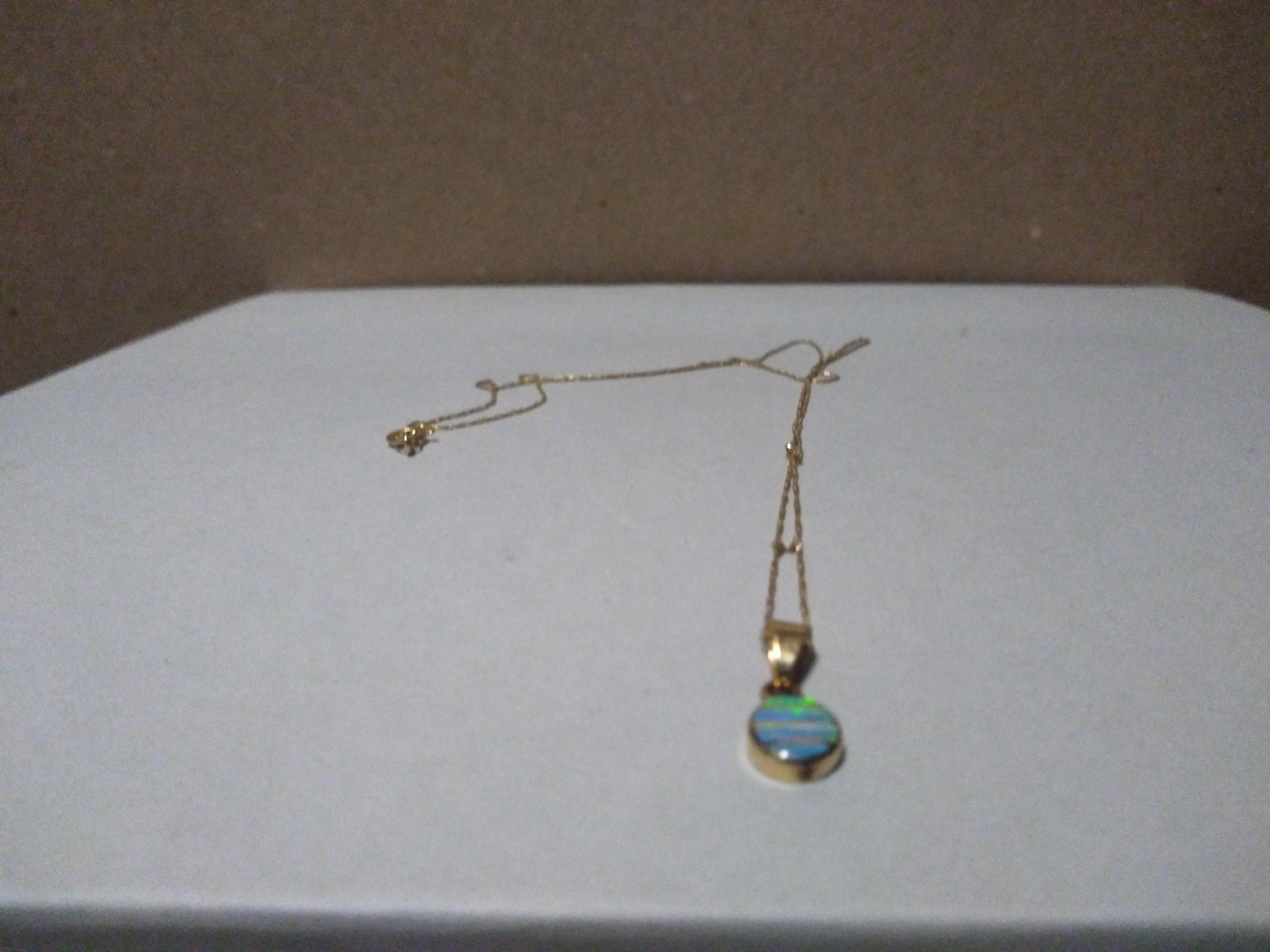 20th Century 14k Gold Trace Necklace with Opal Pendant