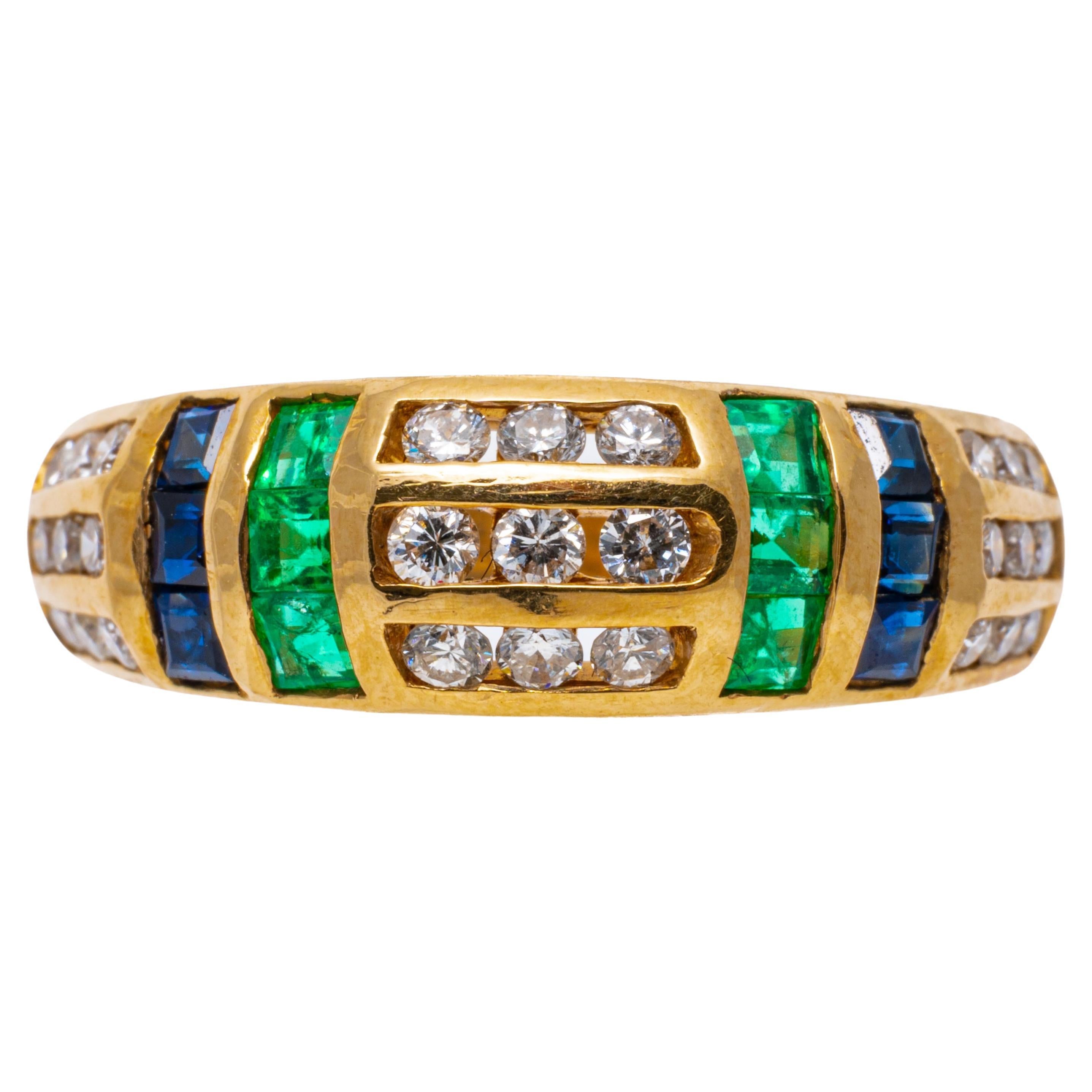 14k Gold Triple Row Diamond and Double Row Emerald and Sapphire Ring For Sale