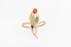 Tulip Flower Ring with Sapphire in 14k gold