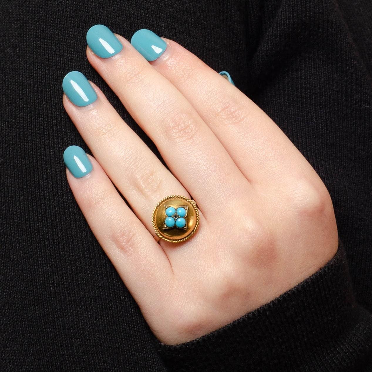 Anello in oro 14k con turchese e diamanti creato da un bottone antico In condizioni buone in vendita a Lewisburg, PA