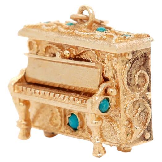 Breloque ou pendentif pour piano en or 14 carats et turquoise