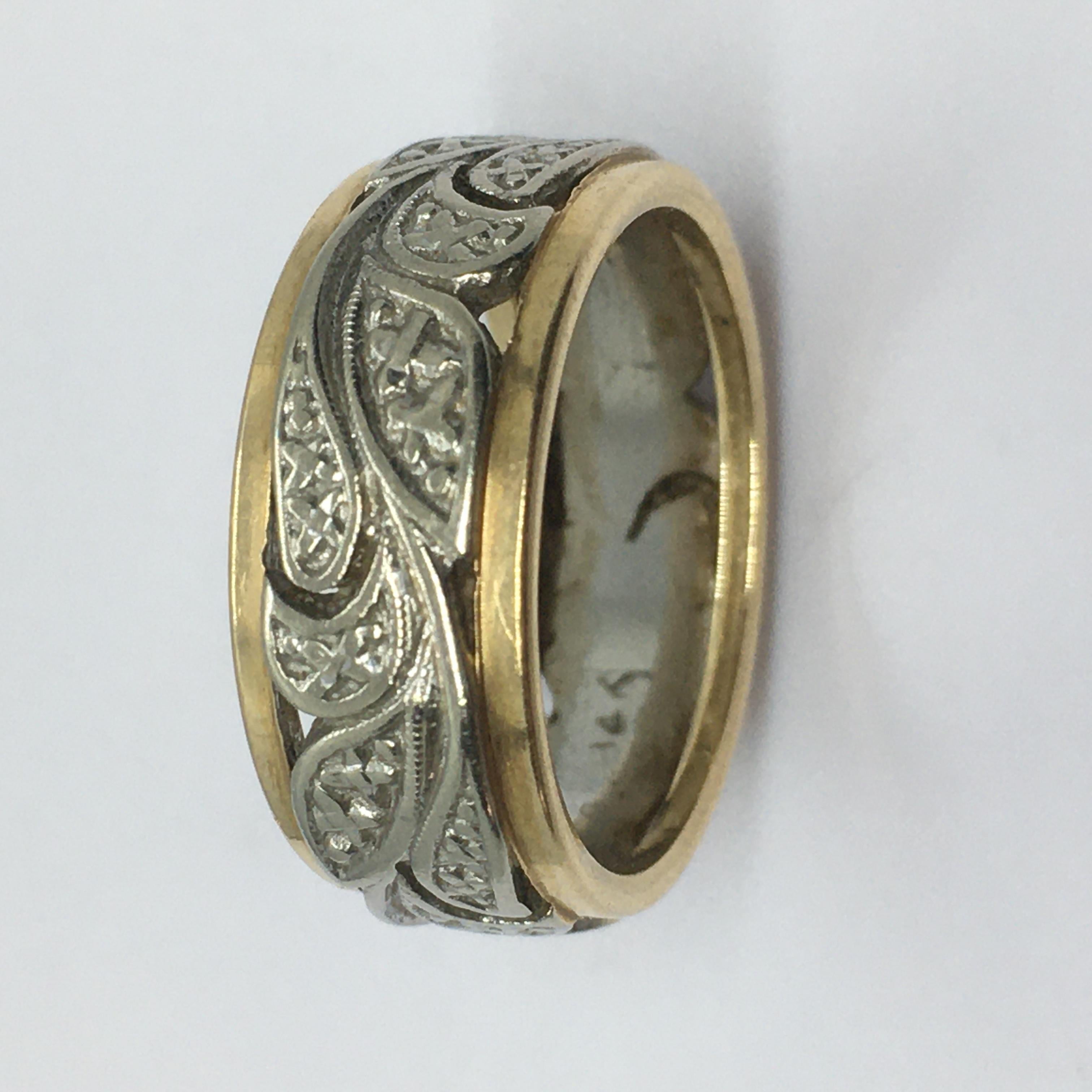 14K Gold Two Tone Flower Design Band Ring Floral Pattern 1930s Deco For Sale 1