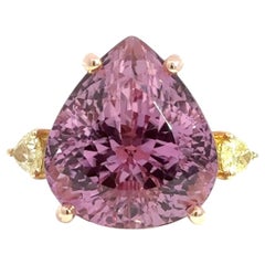 14k Gold Two-tone Kunzite and Fancy Yellow Diamond Ring