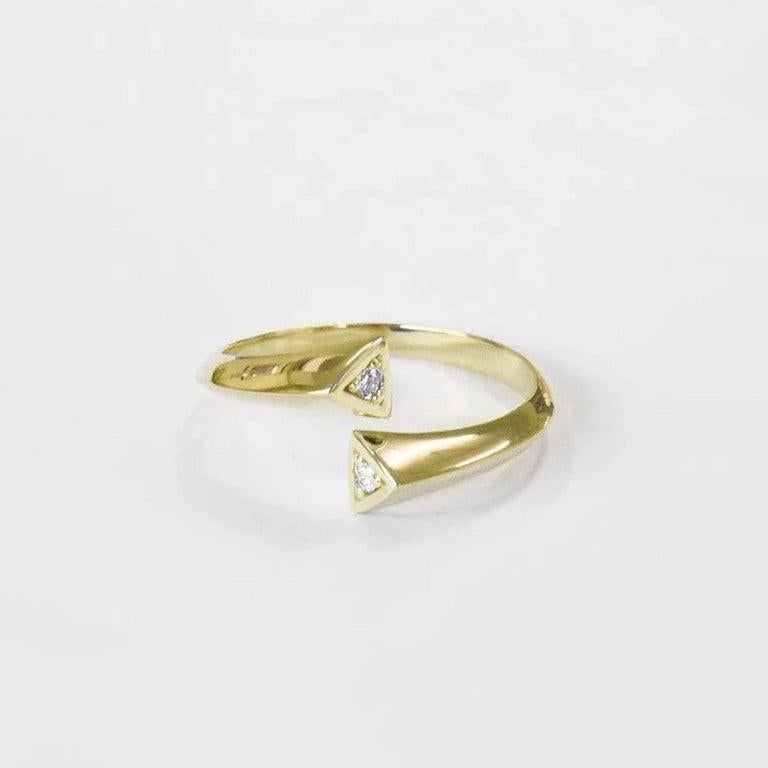 For Sale:  14k Gold Unique Gold Diamond Ring Minimalist Diamond Ring 4