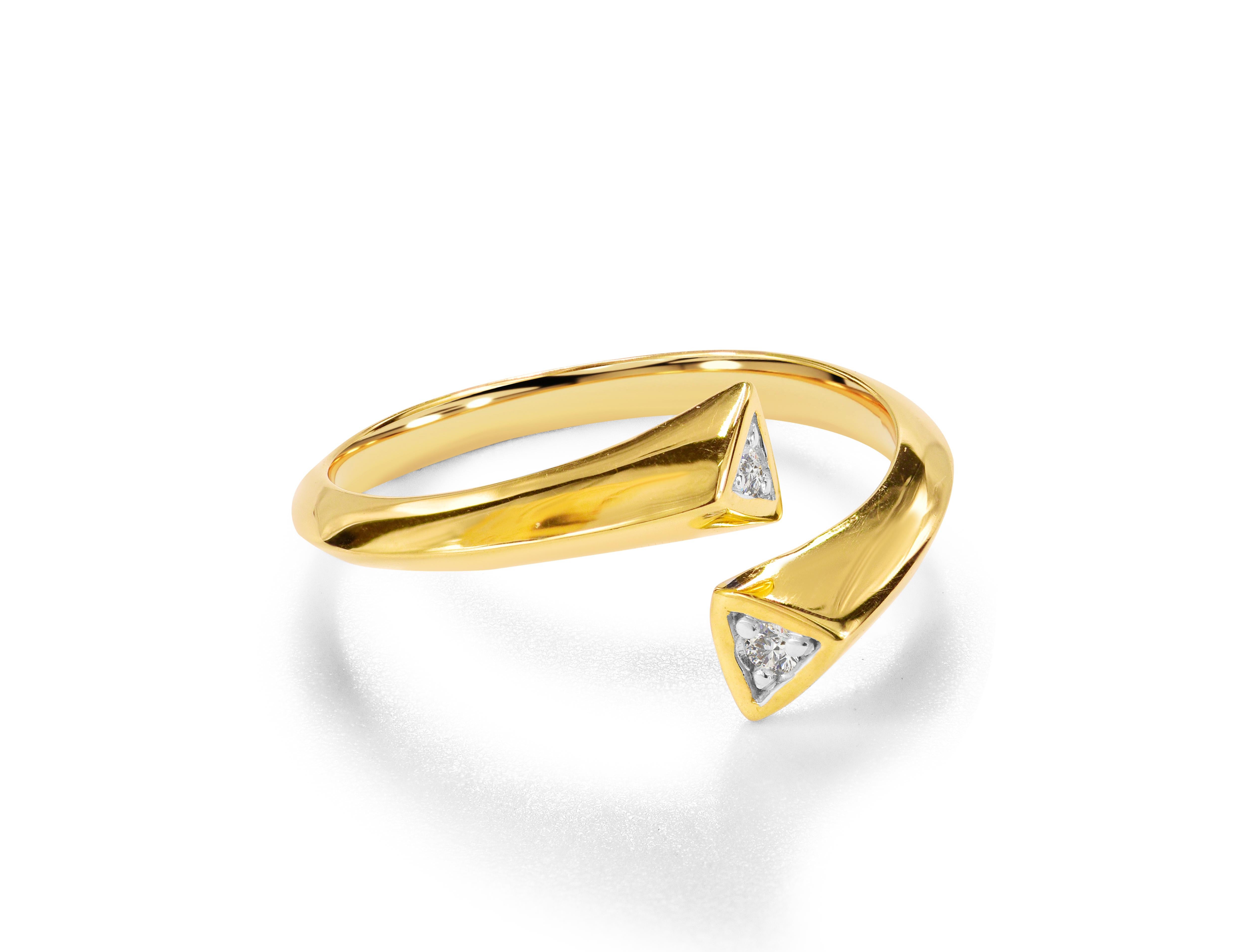 For Sale:  14k Gold Unique Gold Diamond Ring Minimalist Diamond Ring 3