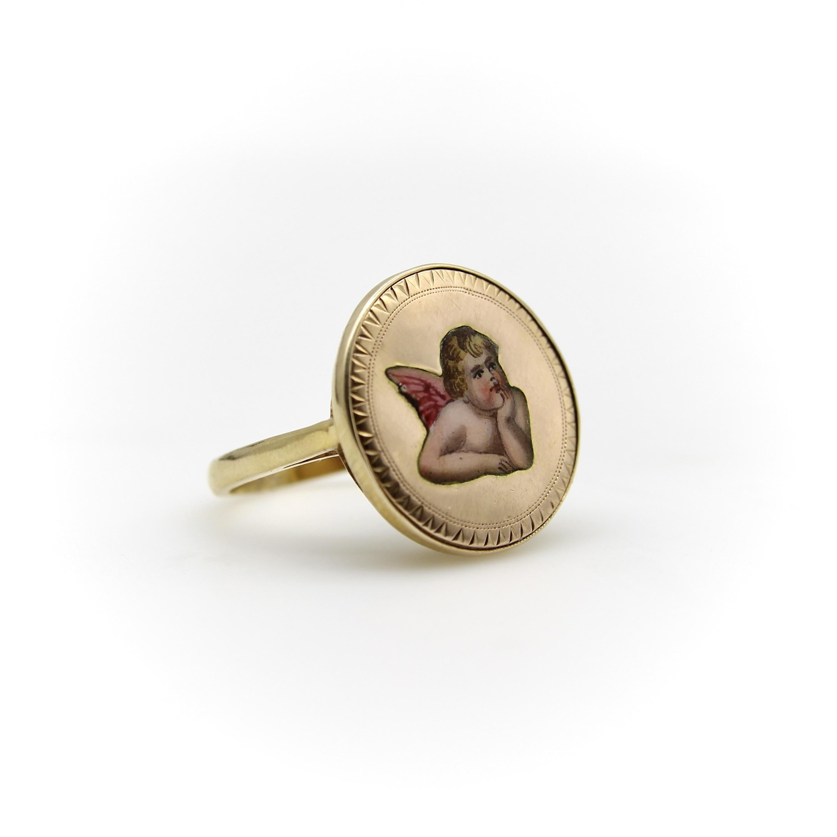 14K Gold Victorian Hand Painted Enamel Winged Cherub Ring In Good Condition For Sale In Venice, CA