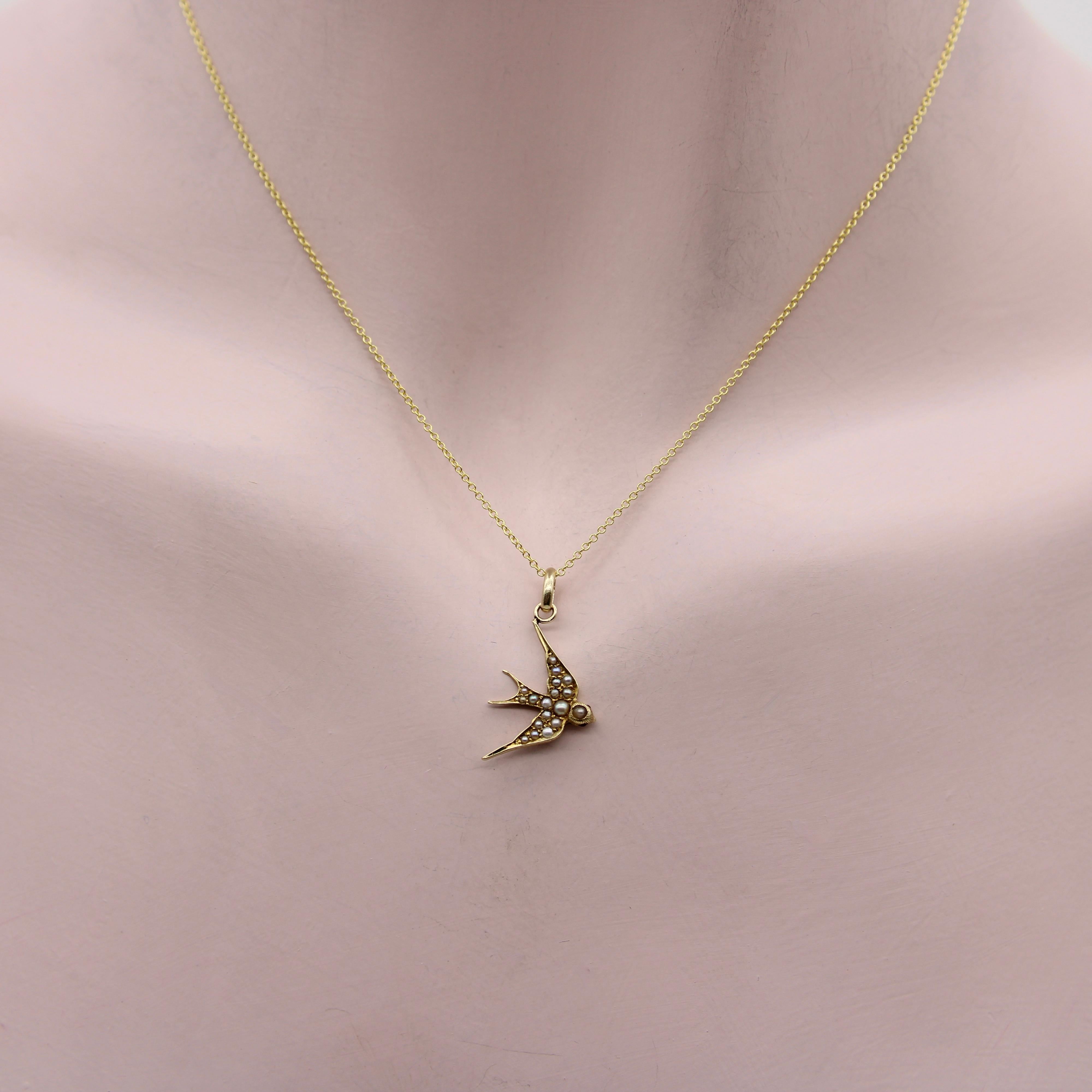 14k Gold Victorian Seed Pearl Swallow Charm In Good Condition In Venice, CA