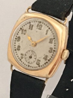 14 Karat Gold Vintage 1950s HERA Swiss Mechanical Watch