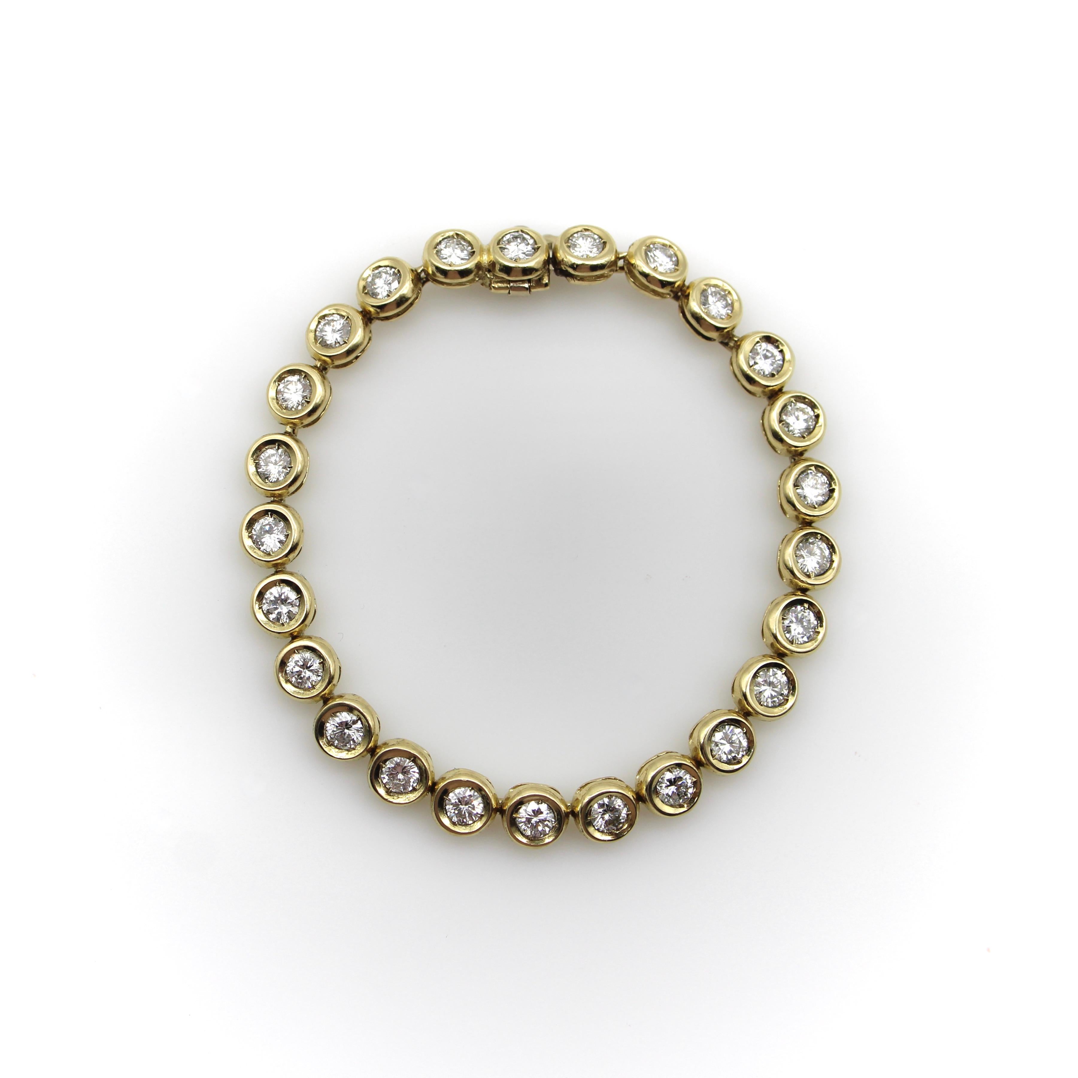 Moderne Bracelet vintage en or 14 carats avec 3,5 carats de diamants en vente