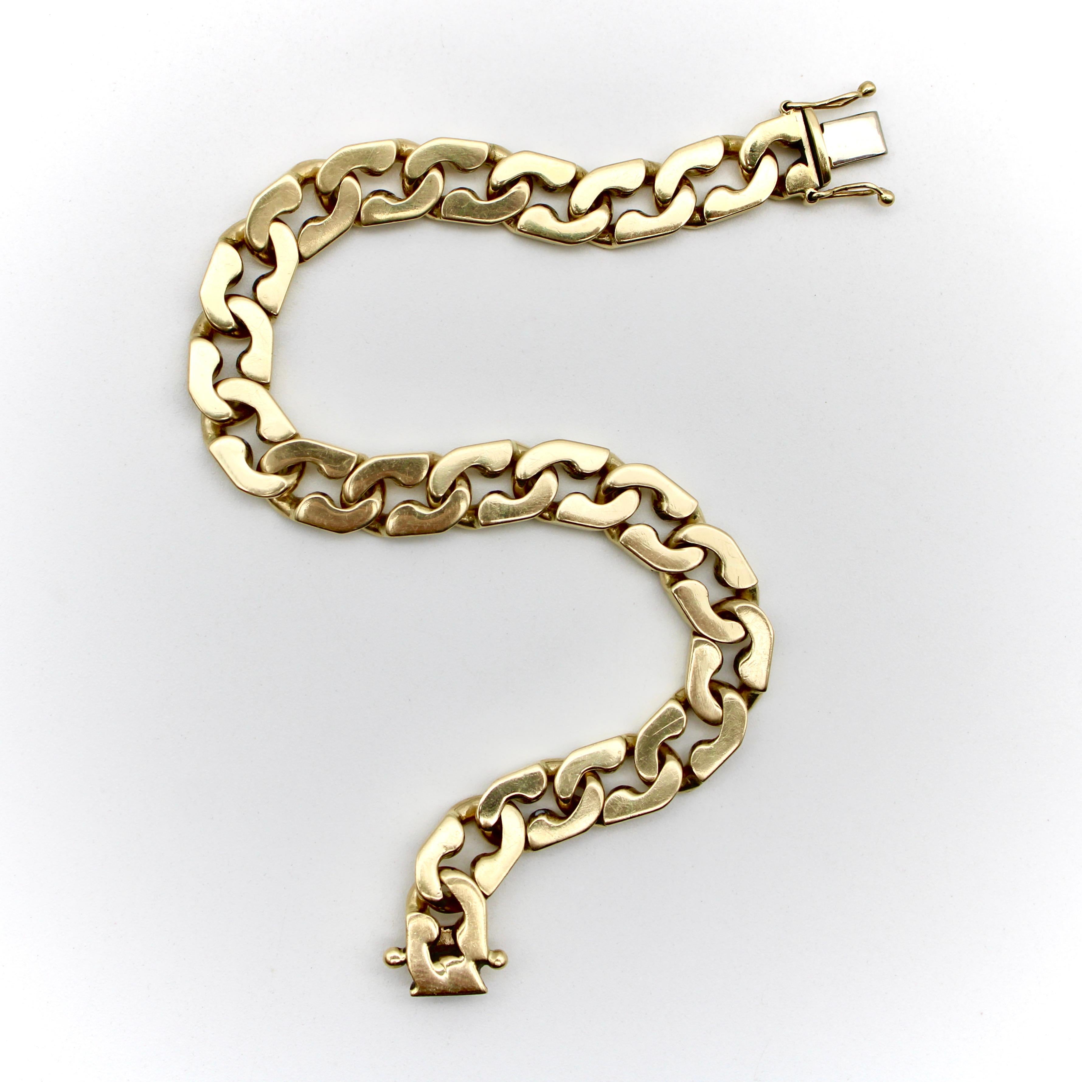14K Gold Vintage Italian Curb Link Bracelet In Good Condition For Sale In Venice, CA