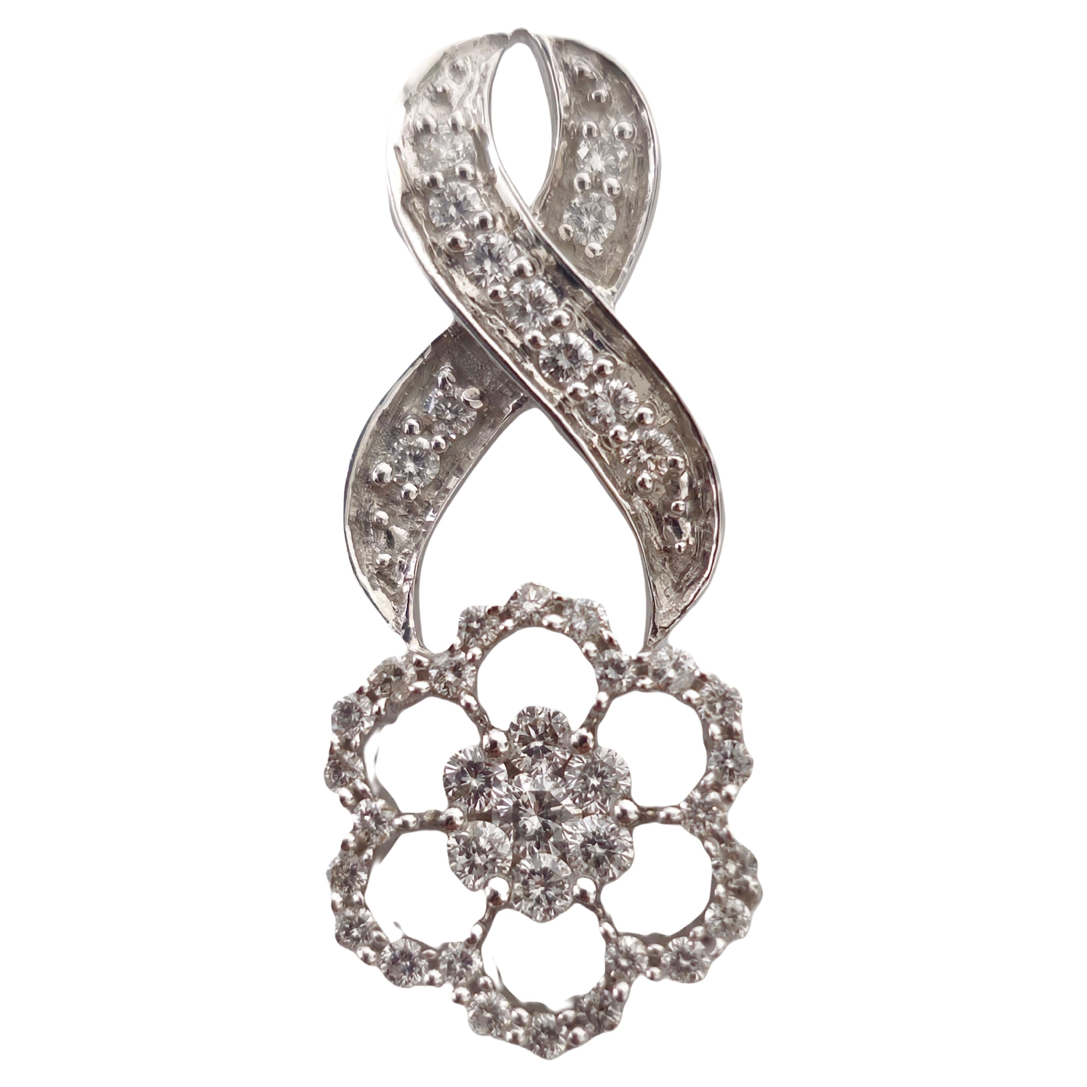 14K Gold, VS clarity 1.25 Carat diamond pendant.