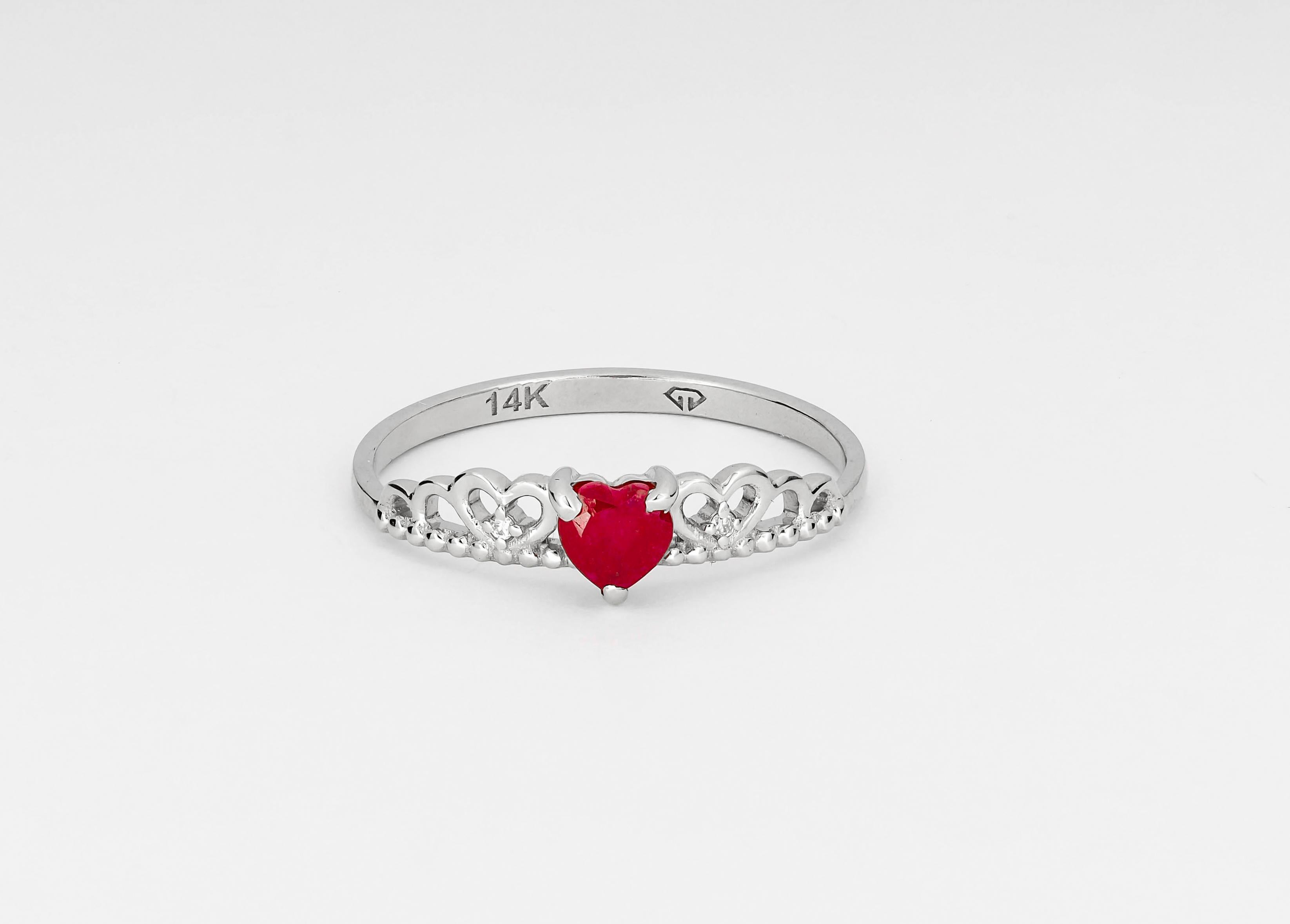 For Sale:  Heart Ruby ring in 14 karat gold, Tiara Ring.  3