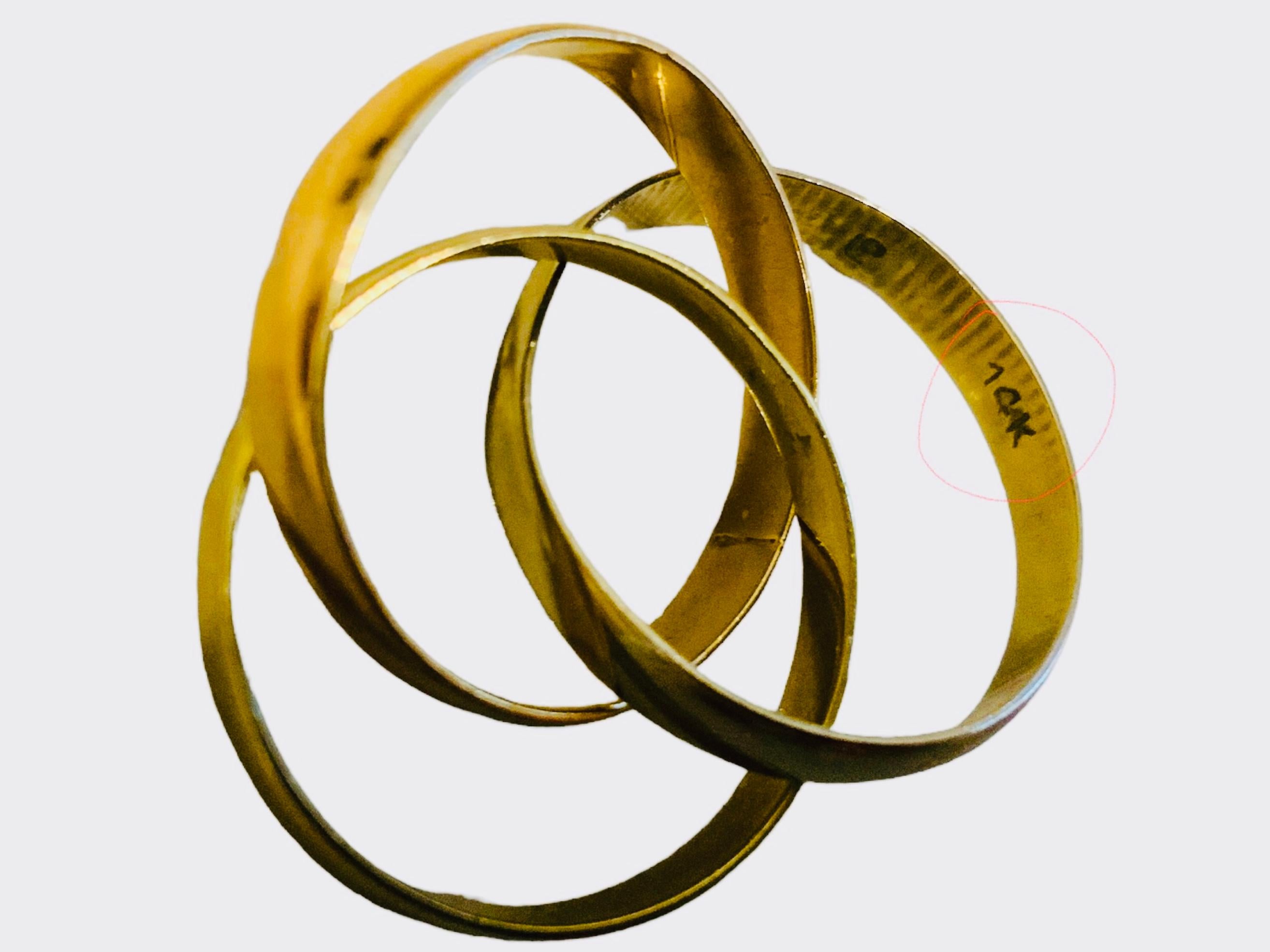 Moderne Bagues à trois anneaux en or 14K (jaune, blanc et rose) en vente