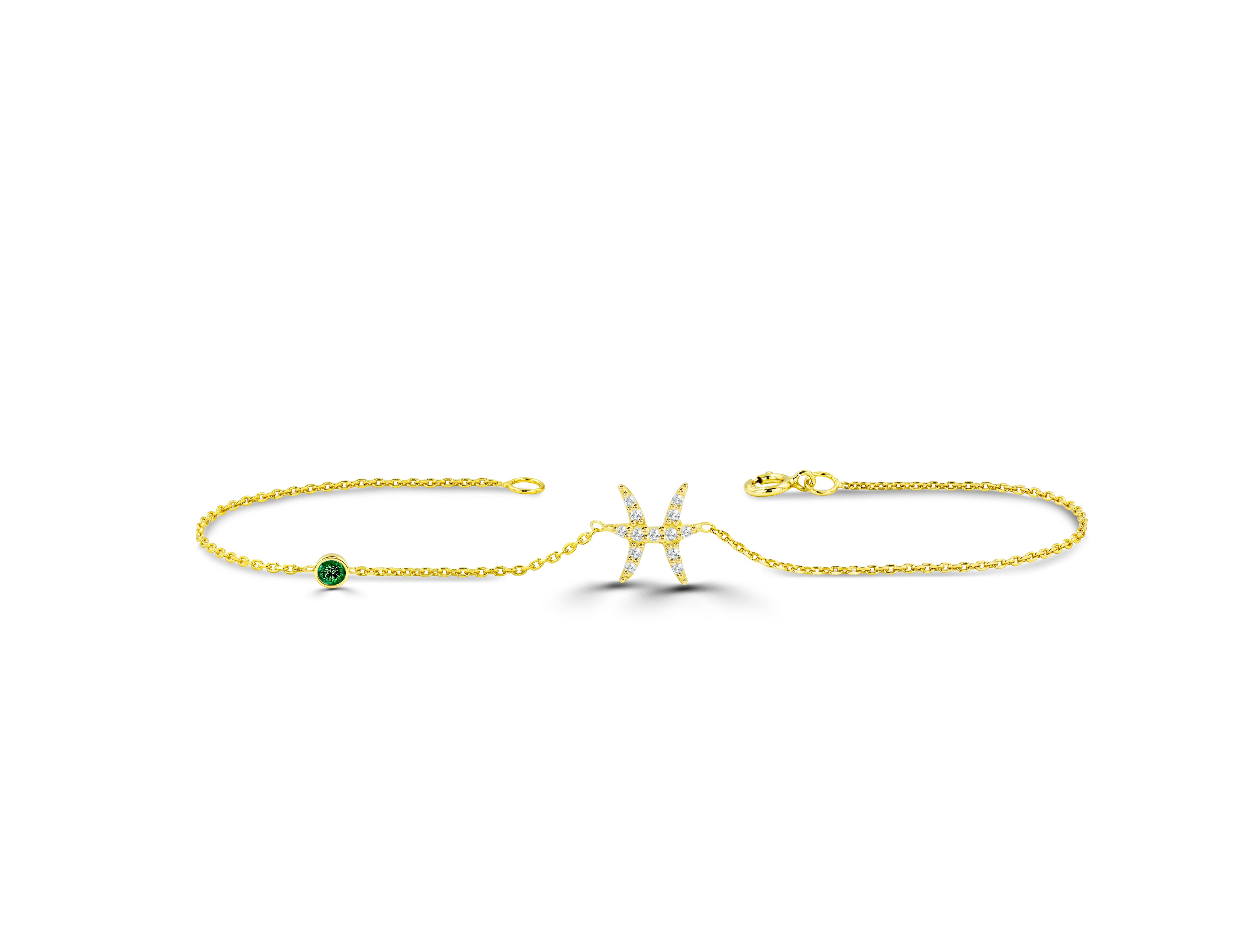 Ce bracelet de diamants Poissons est censé vous représenter. Ce bracelet du signe du Zodiac est livré avec une pierre de naissance de votre choix : rubis, saphir ou émeraude. Notre collection de bijoux du Zodiac comprend ce superbe bracelet Poisson