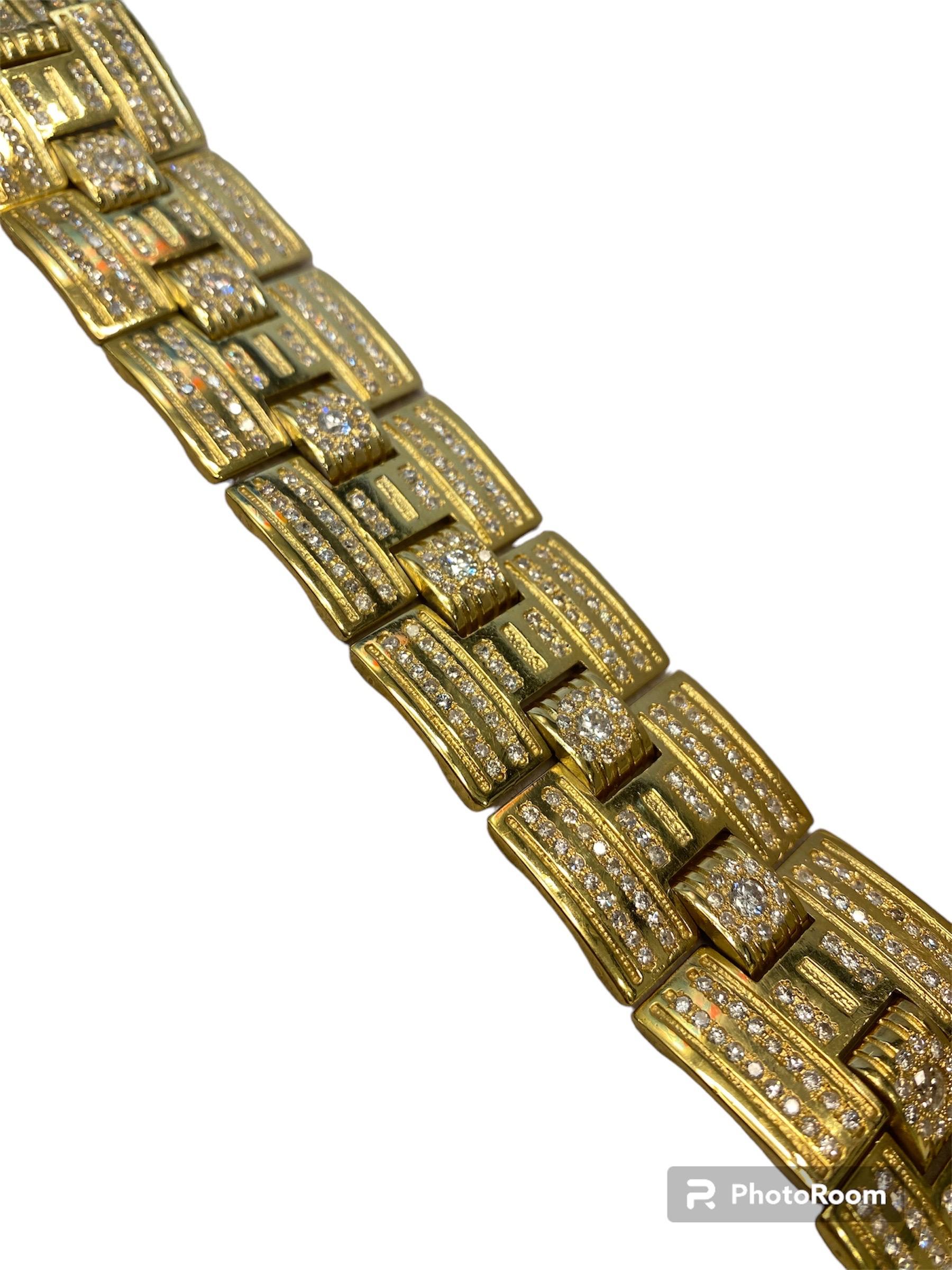 Women's or Men's 14K Golden Bracelet With Diamonds For Sale