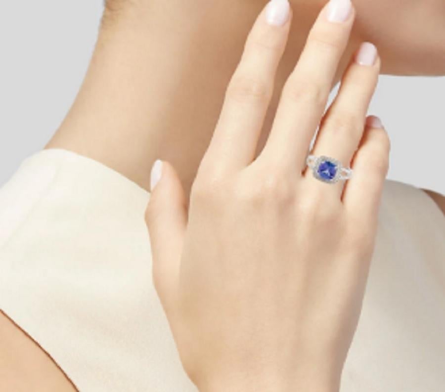 Superbe bague cocktail 14 carats avec tanzanite et diamants Pour femmes en vente