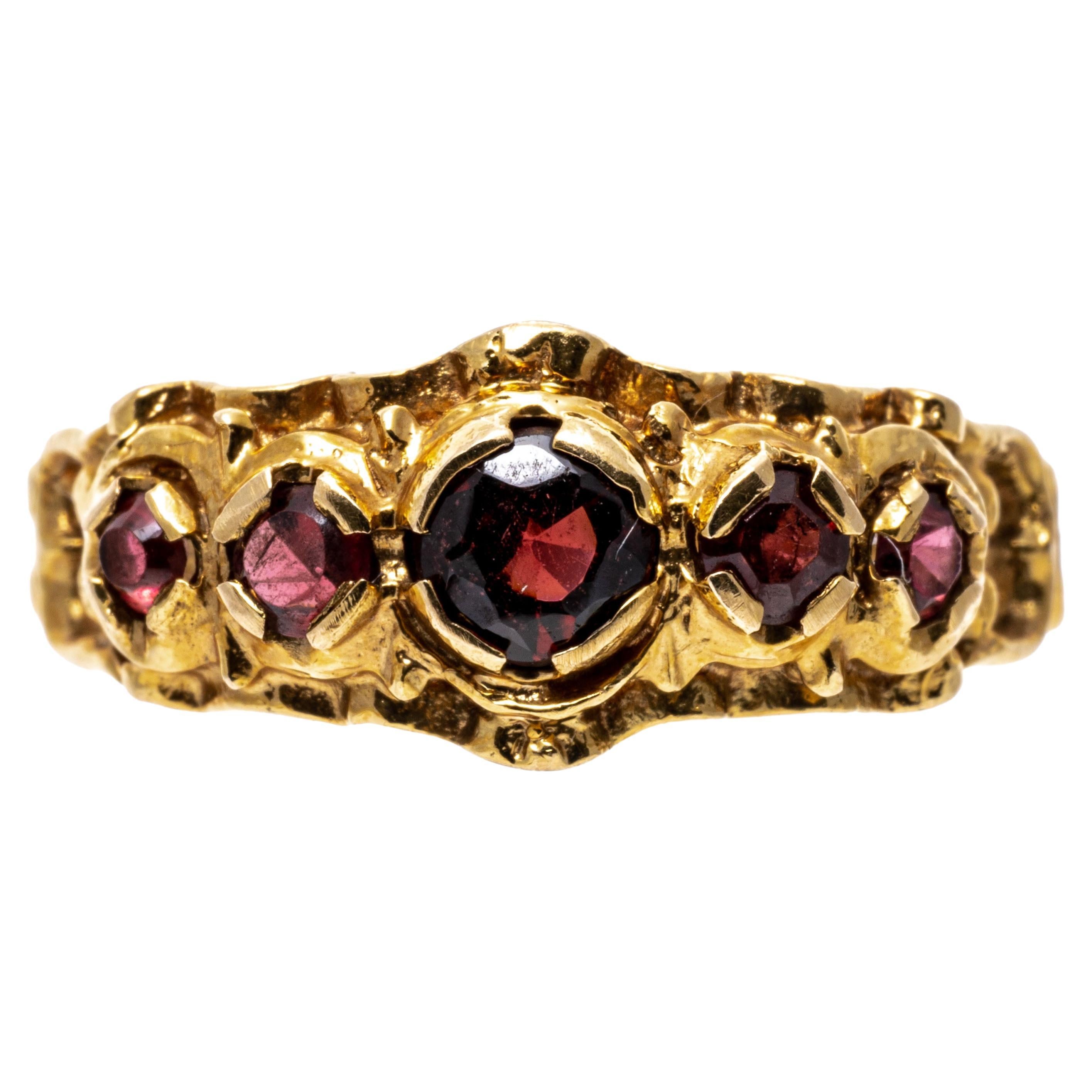 14k Graduated Ornamented Garnet Band Ring For Sale