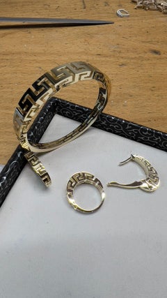14K griechischer Ohrring