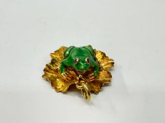 14k Green Enamel Frog Pendant